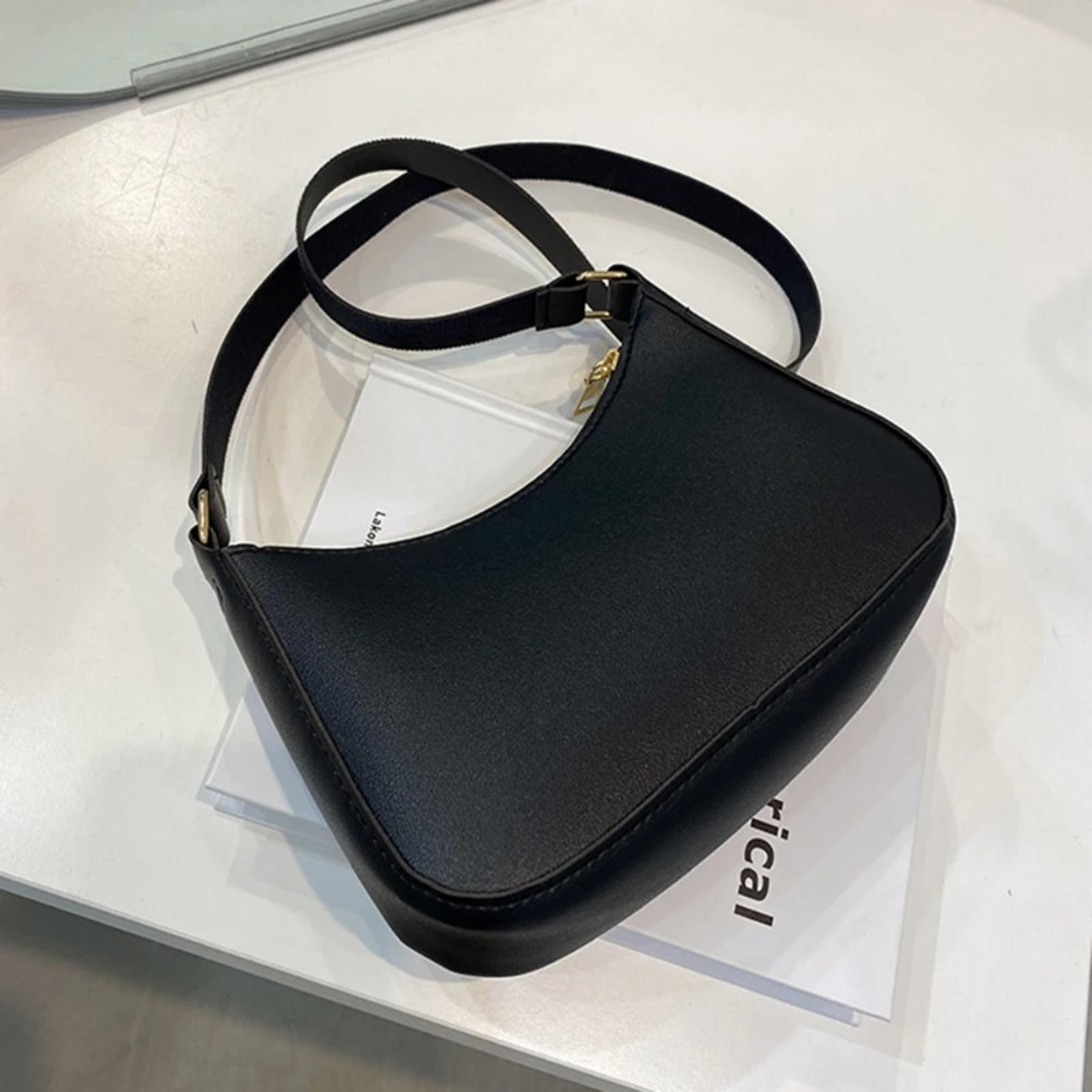 Retro Hong Kong Style Fashion Portable Handbag Underarm Shoulder Bag Advanced Handbags Shoulder Bag – view 5