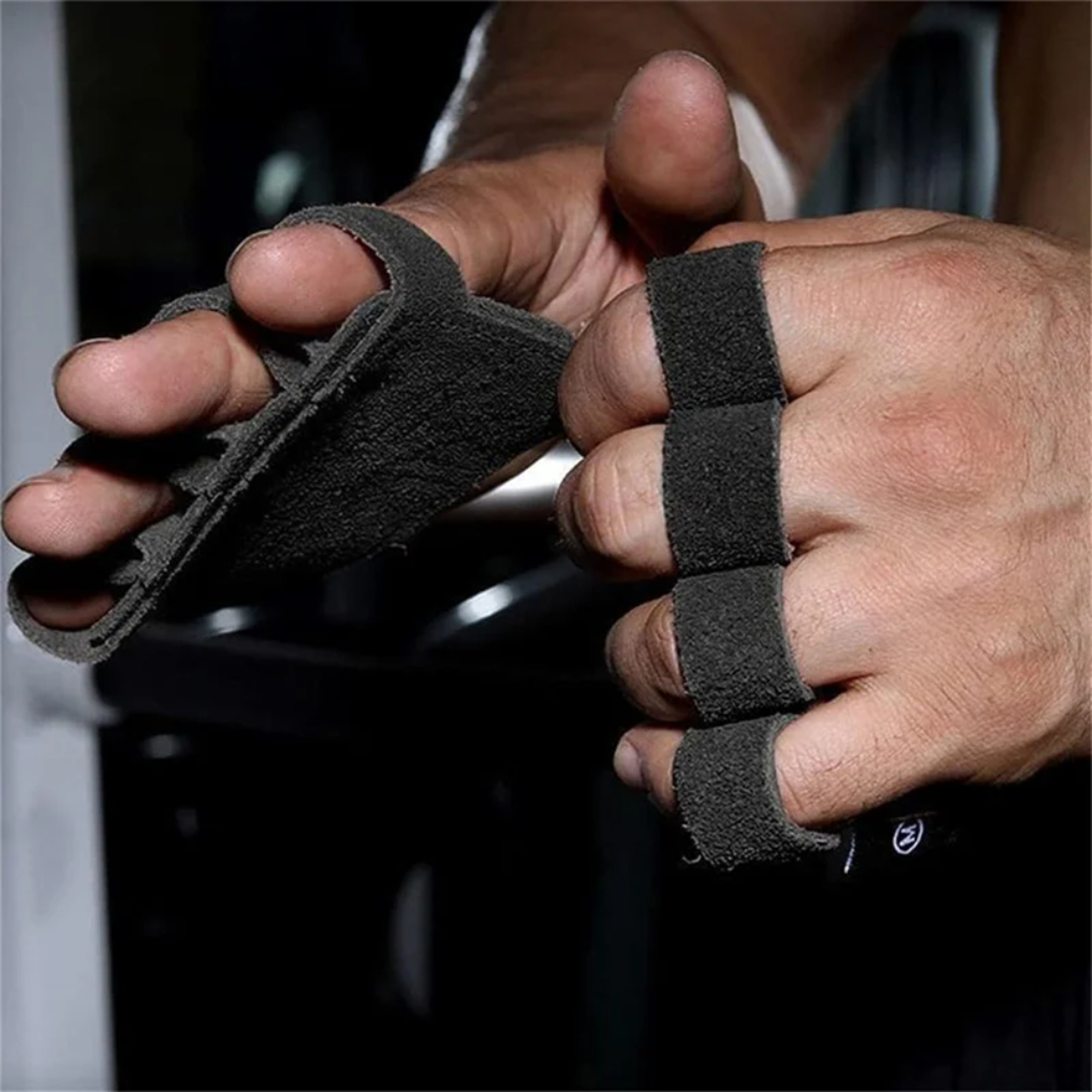 Weight Lifting Pads Cowhide Gym Gloves Anti Skid Fitness Grips Deadlift Power Belt Support Crossfit 0