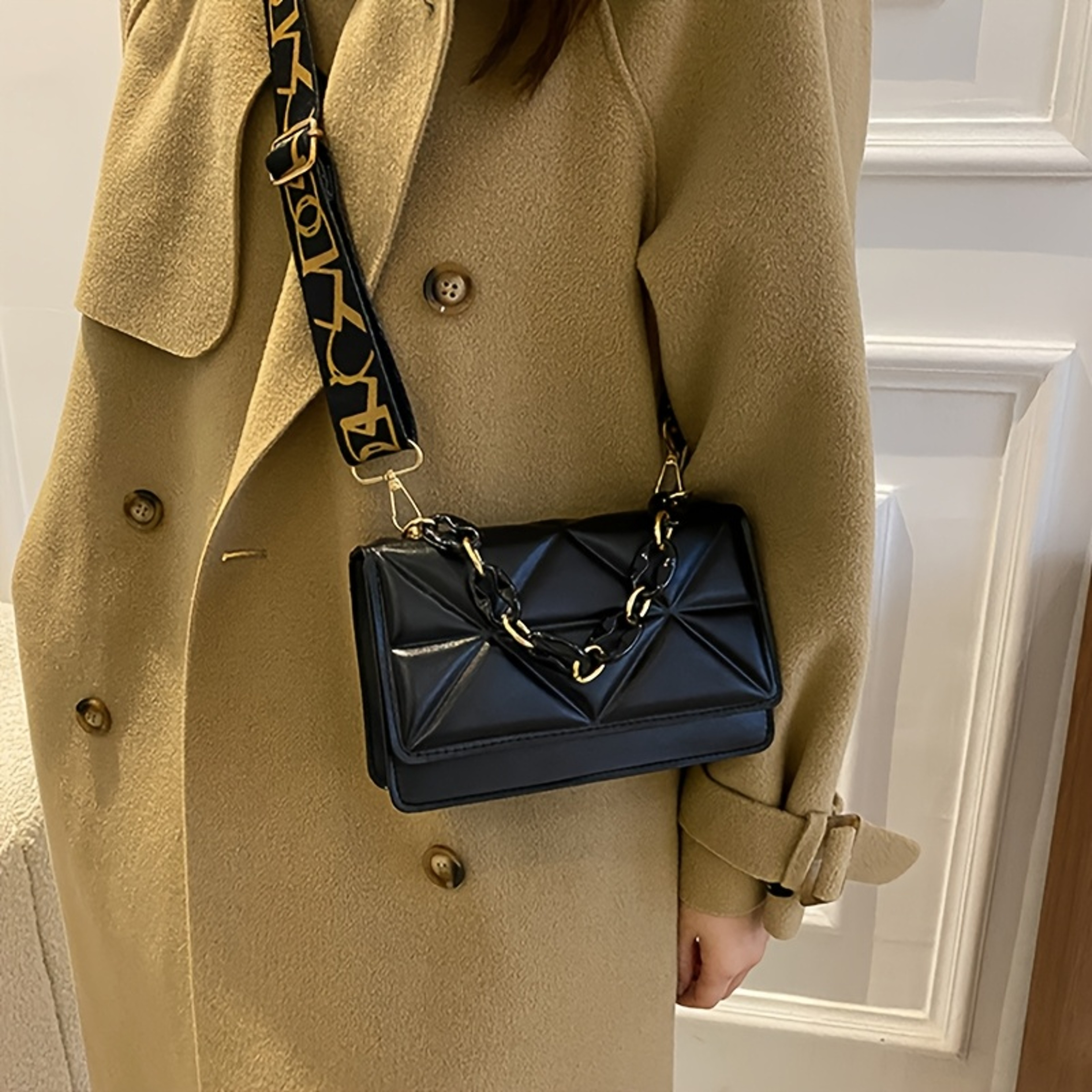 Trendy Small Purse with Chunky Chain,New Fashion Women Bag, Simple Casual Retro Shoulder Bag – view 4
