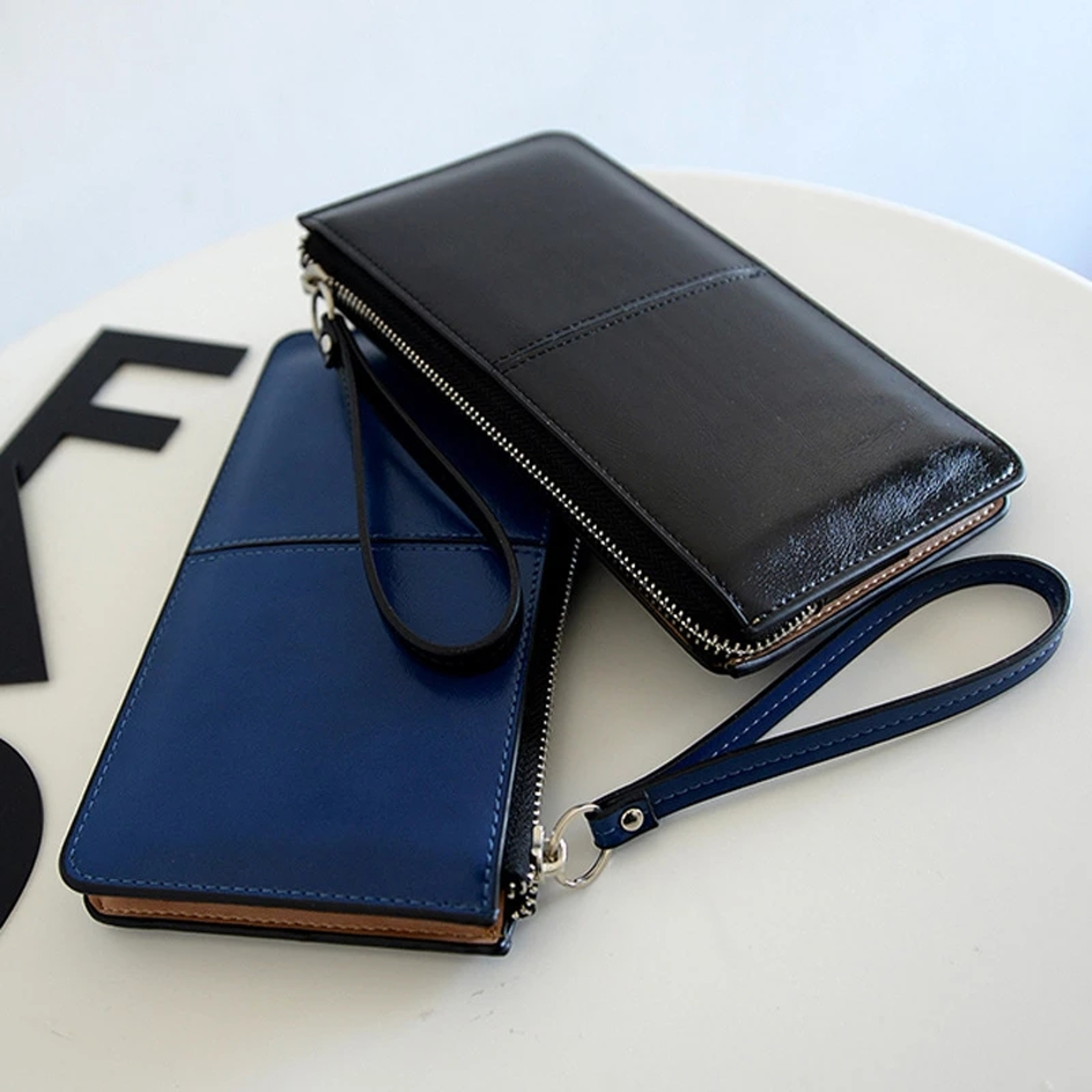 Vintage PU Leather Clutch Wallet For Women Large Capacity Phone Purse Ladies Wristband Card Holder  0