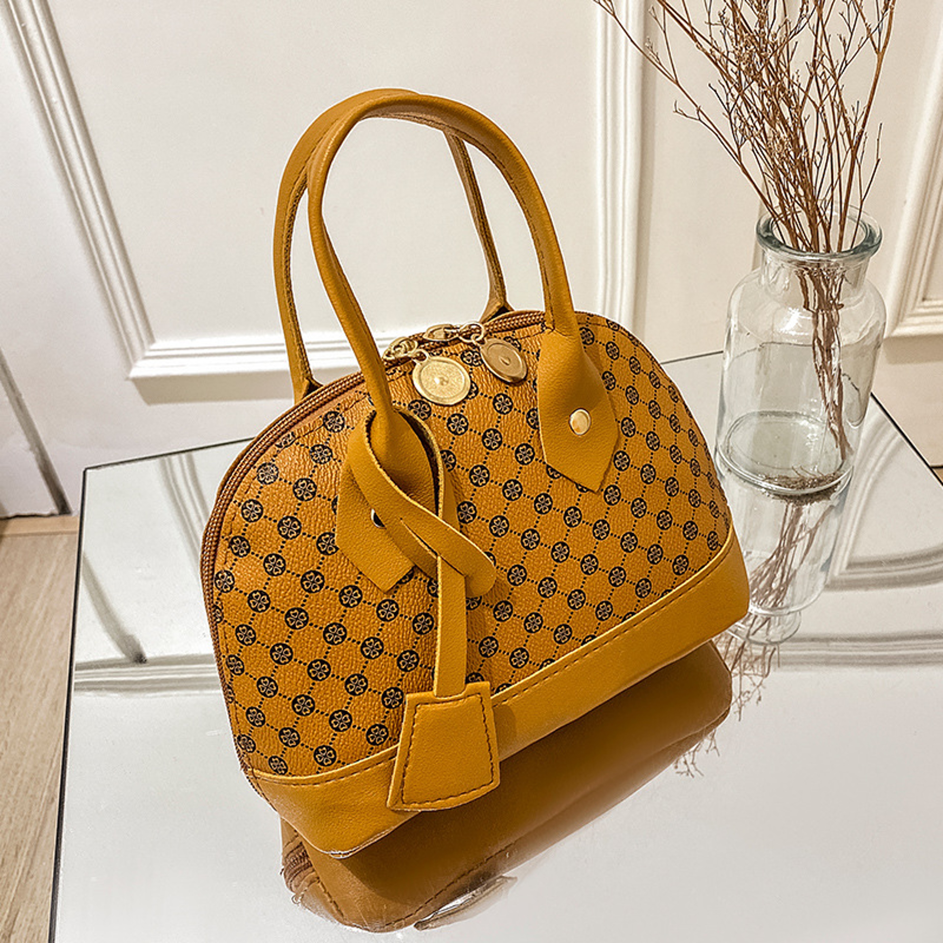 Ladies Korean Fashion Handbag Flower Material Shell Crossbody Bag Single Shoulder Crossbody Small B 0