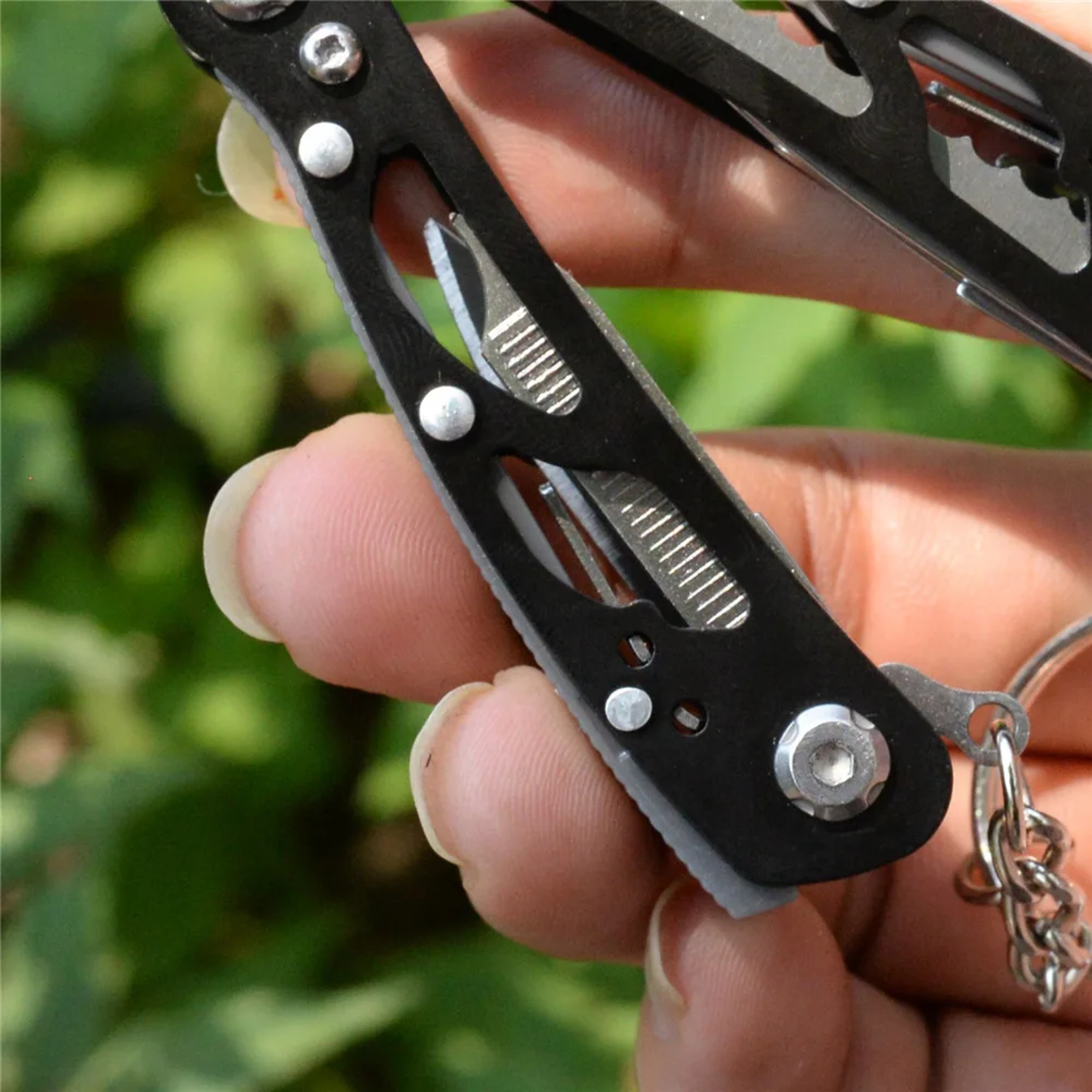 Outdoor Camping Knife Multifunction Pocket Pliers Tool Set Survival Scissors Foldable Saw Screwdriv 6