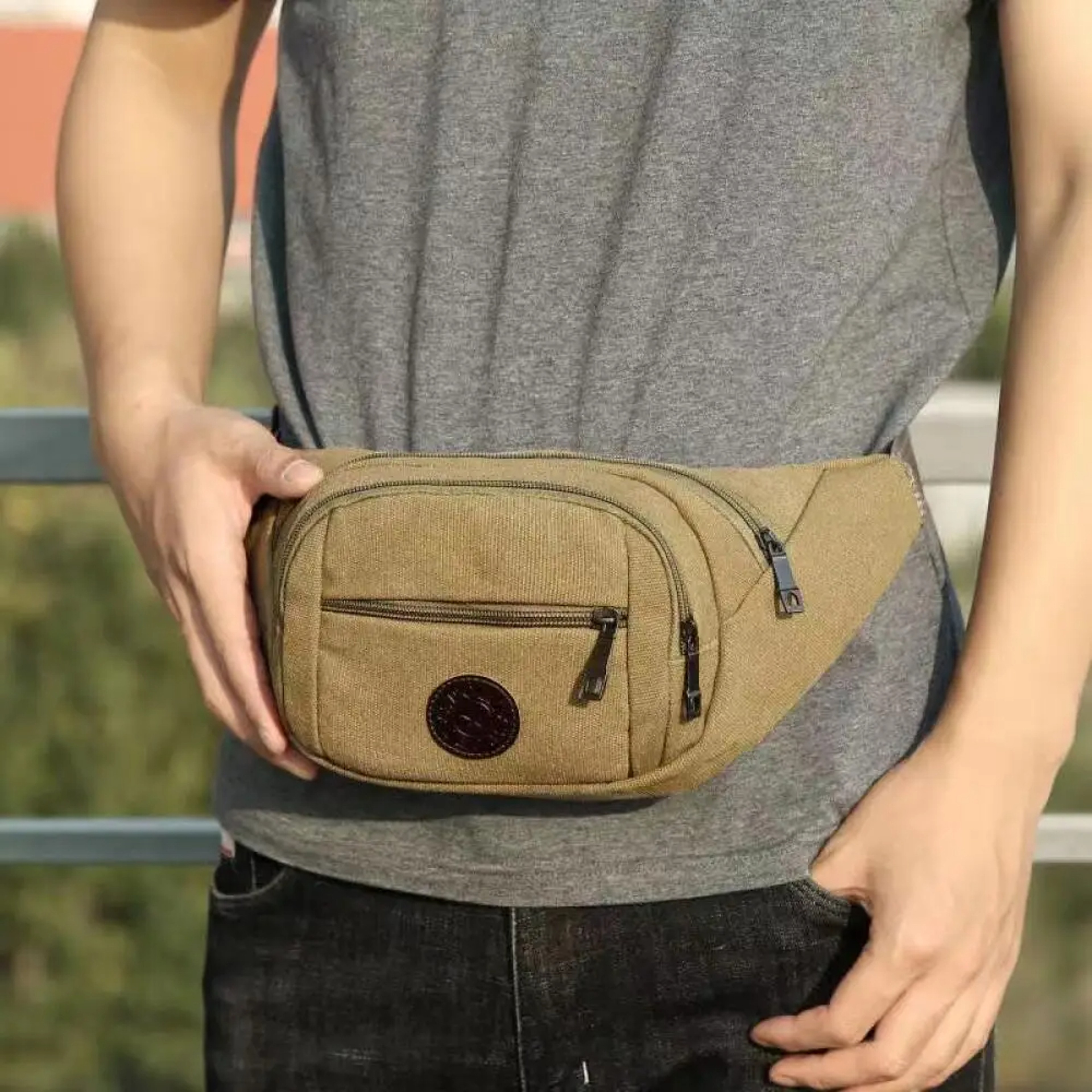 Lightweight Mens Outdoor Waist Pack Wear Resistant Chest Pack Rainproof Bag For Running Hiking Outd 4