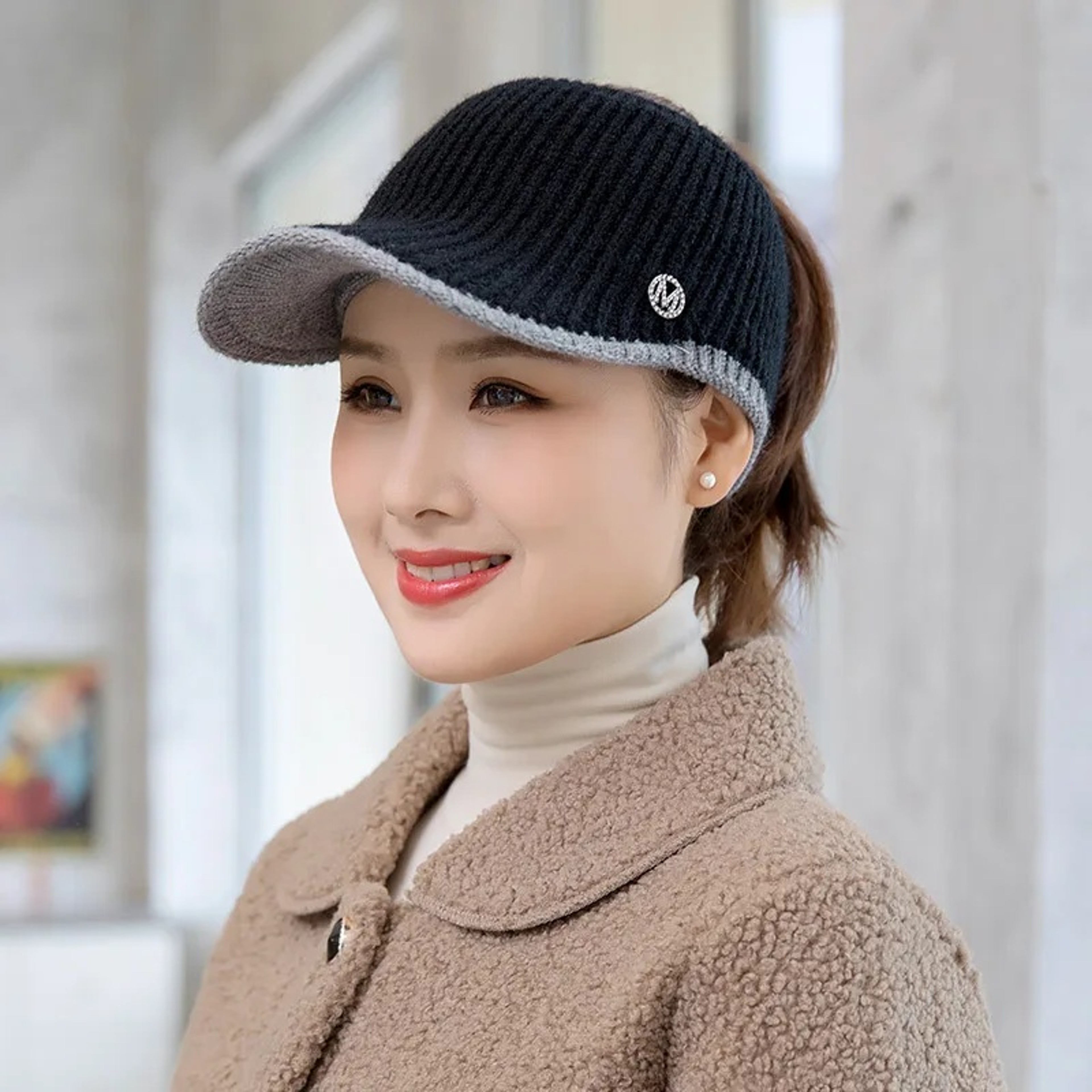 Breathable Outdoor Knit Baseball Cap For Women Fashionable Winter Woolen Hat For Cycling And Runnin 0