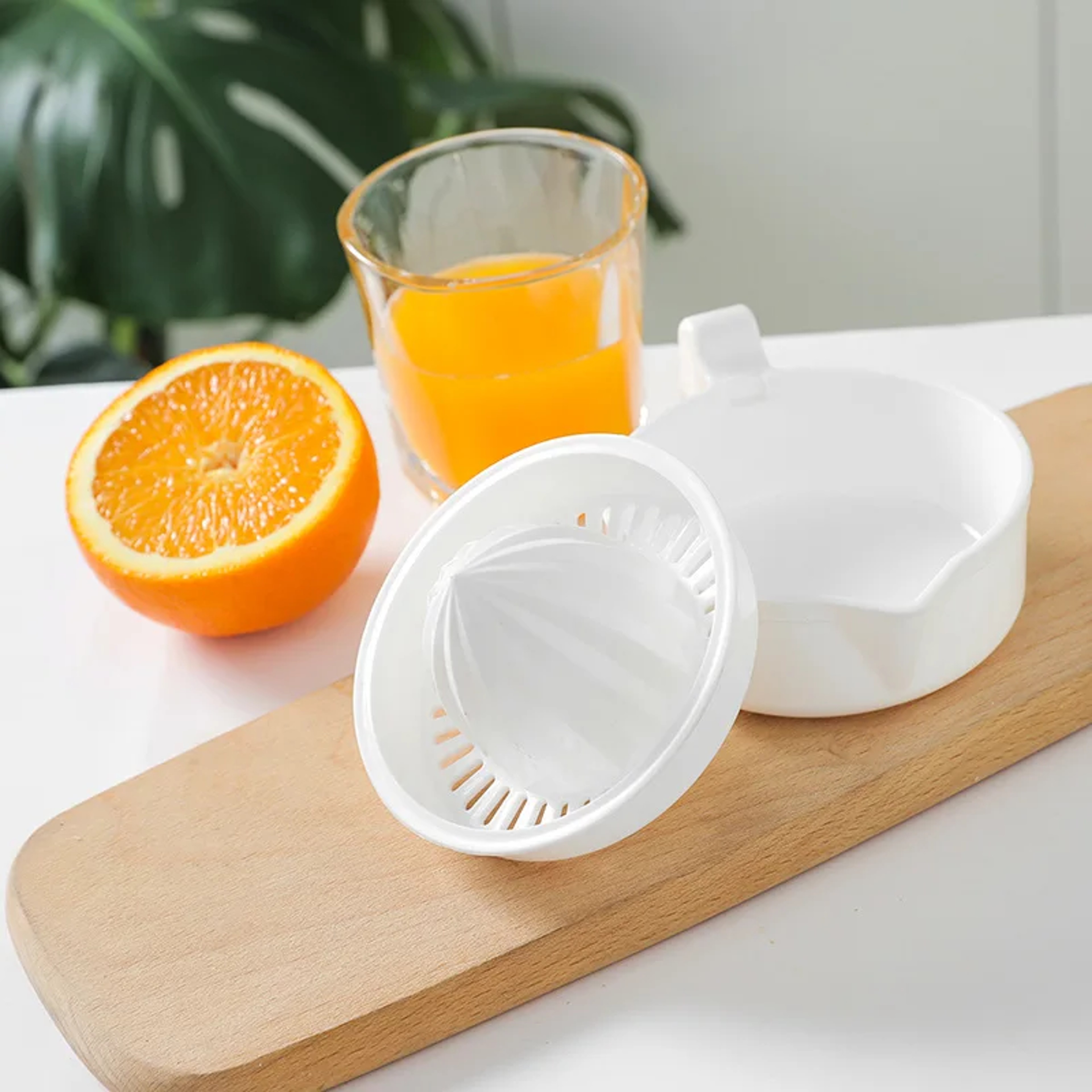 Portable Citrus Juicer, Plastic Manual Orange Squeezer, Multifunction Kitchen Juicer – view 5
