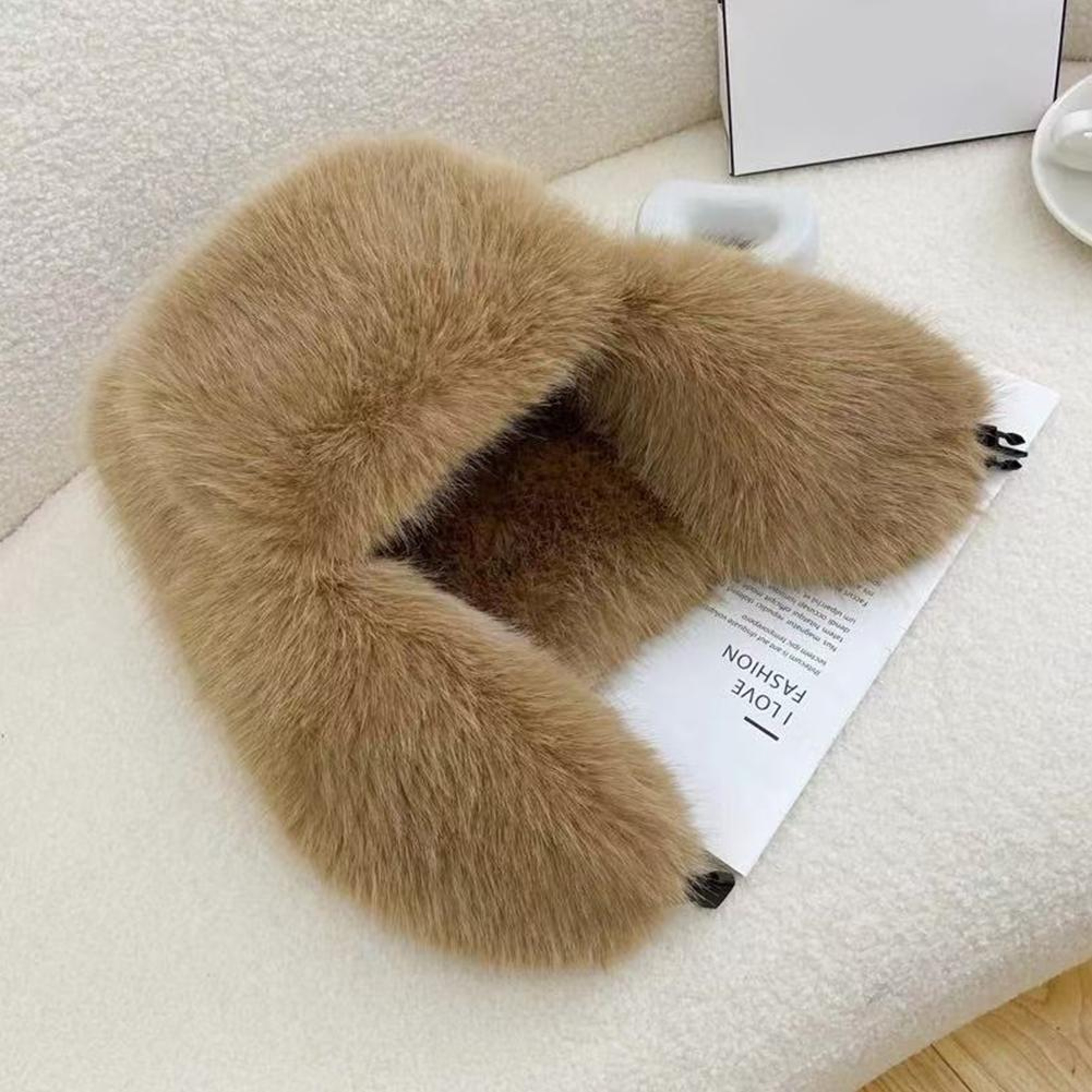 Windproof Earflap Cap, Thickened Faux Fur Bomber Hat, Ear Protection for Winter – view 1