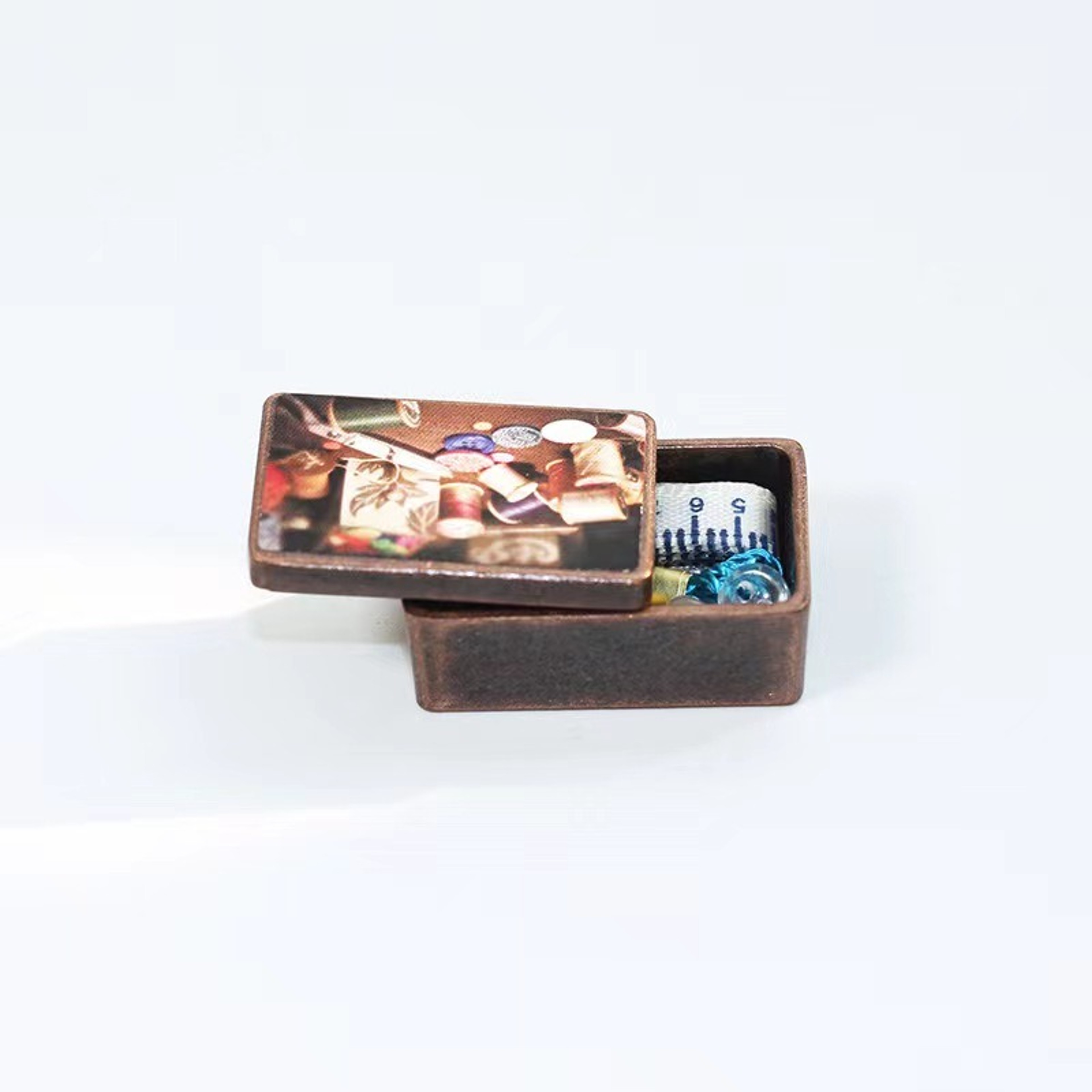 Die-cast Metal Mini Sewing Box, Model Dollhouse Accessories, Pretend Play Toy for Kids – view 4