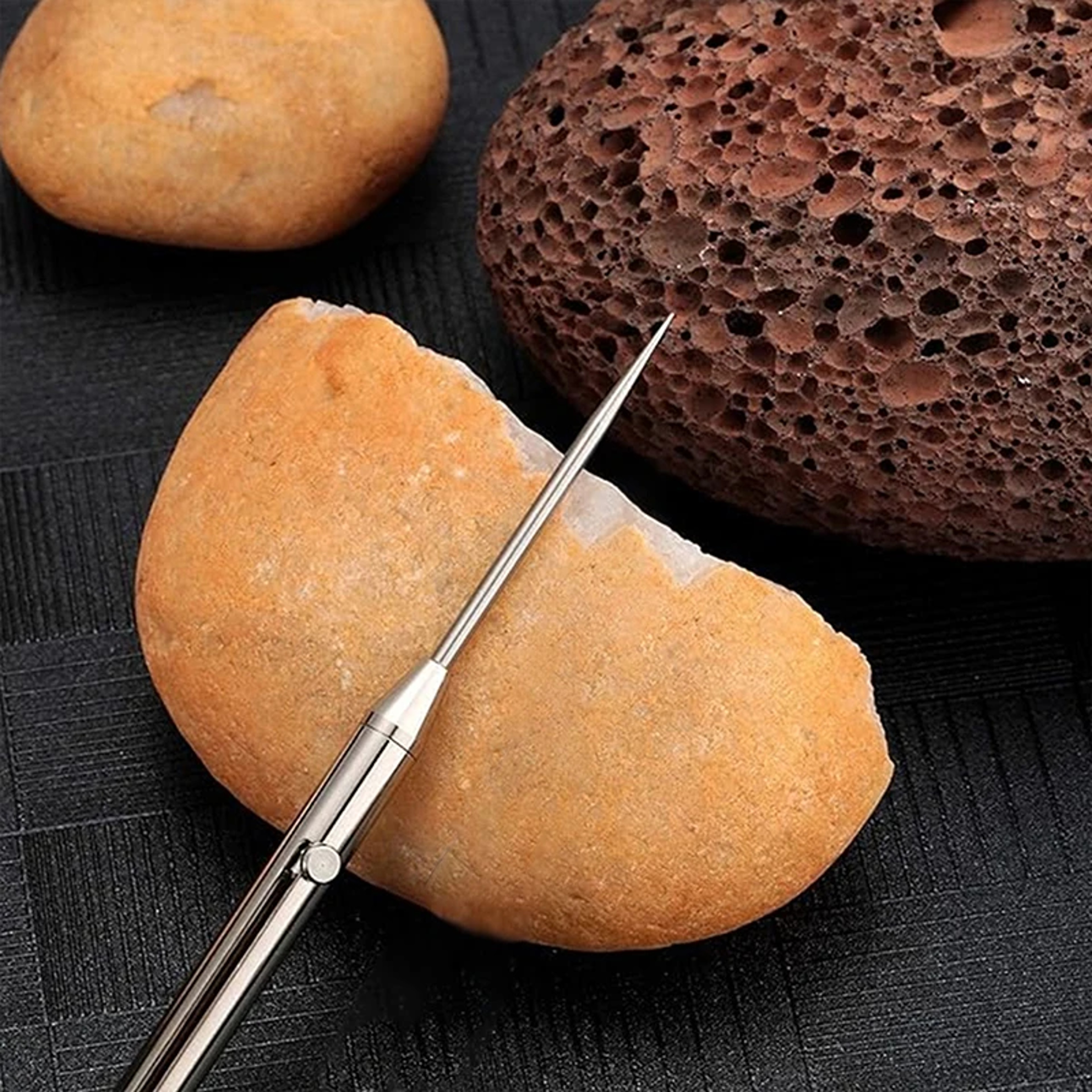 Portable Titanium Toothpicks Pocket Toothpicks Keychain Silver with Metal Toothpick Holder for Outdoor Picnic Camping Accessorie – view 1