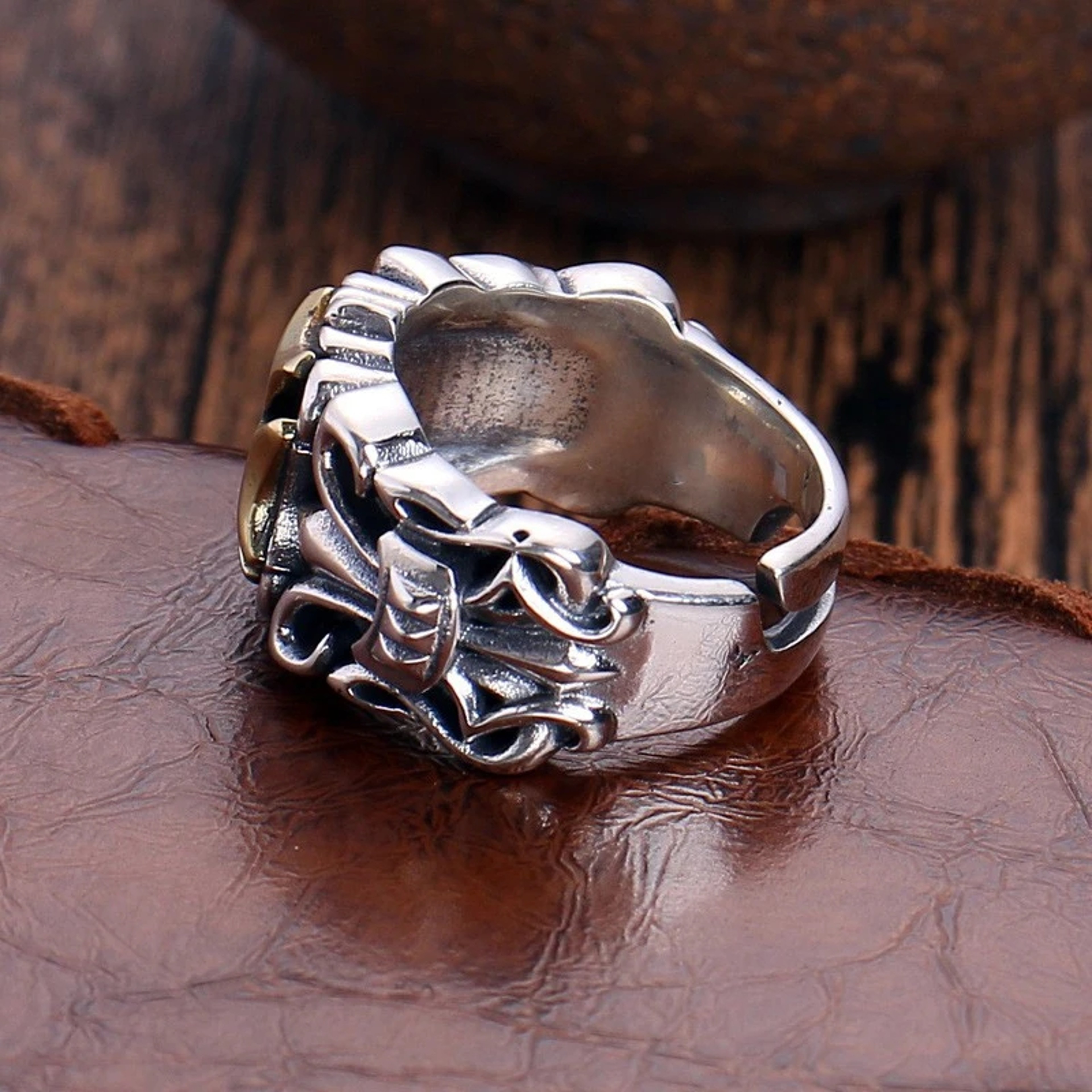 Punk Cross Ring for Men – Adjustable Gothic Design, Retro Street Fashion Jewelry – view 4