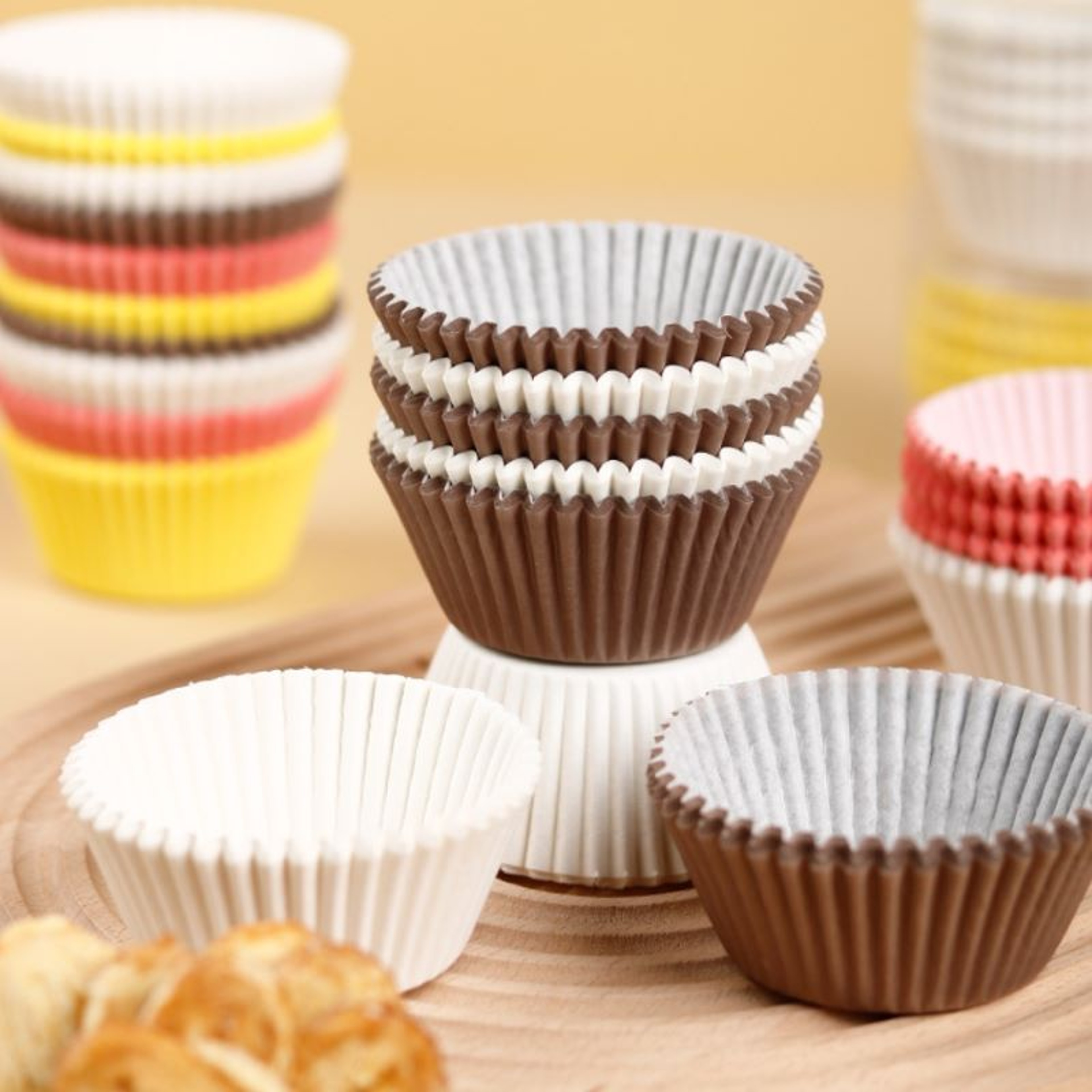 Disposable Muffin Cups – Heat-Resistant Cupcake Liners for Perfect Egg Tarts and Cupcakes – view 1