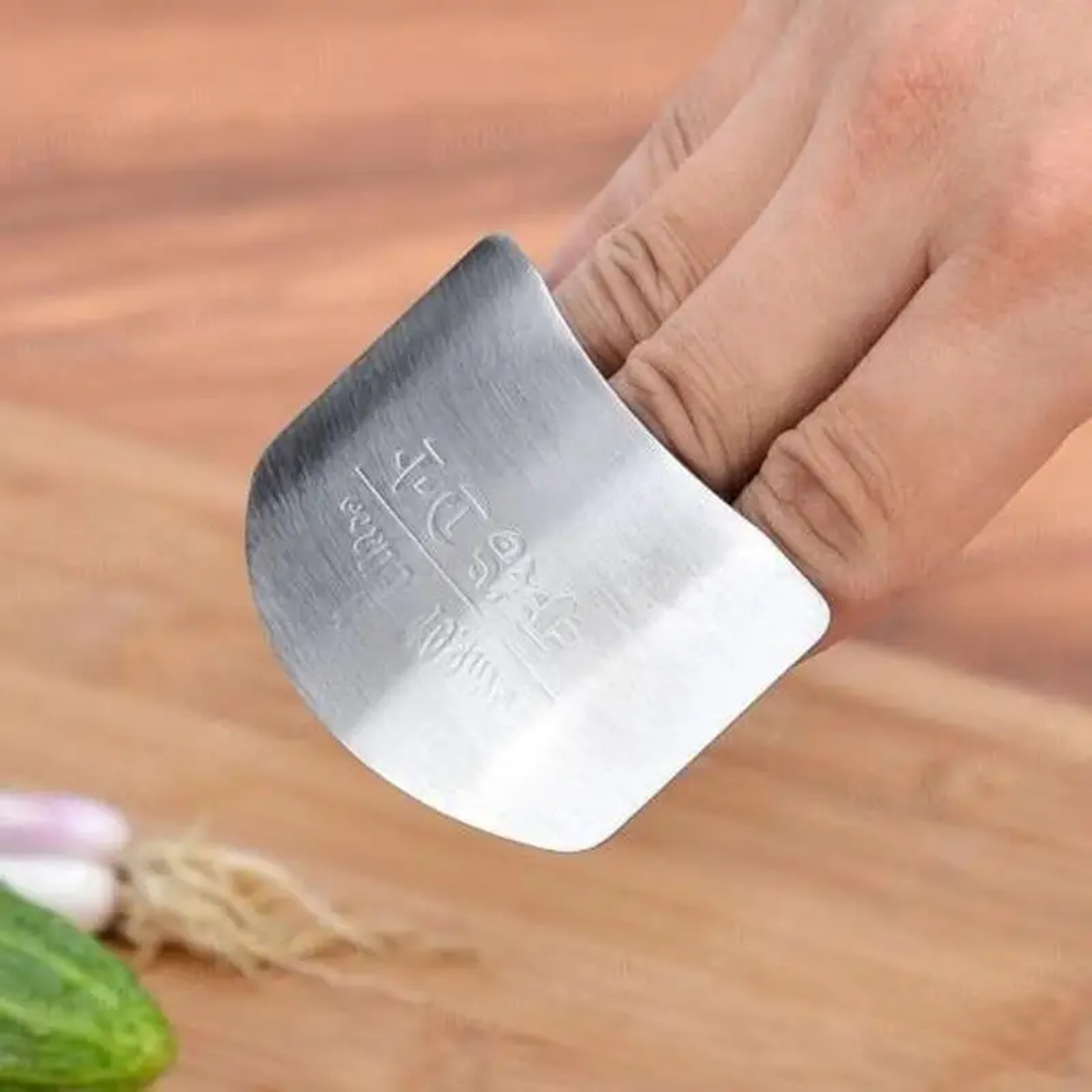 Stainless Steel Finger Protector for Kitchen Use – Knife Safety Guard – view 6