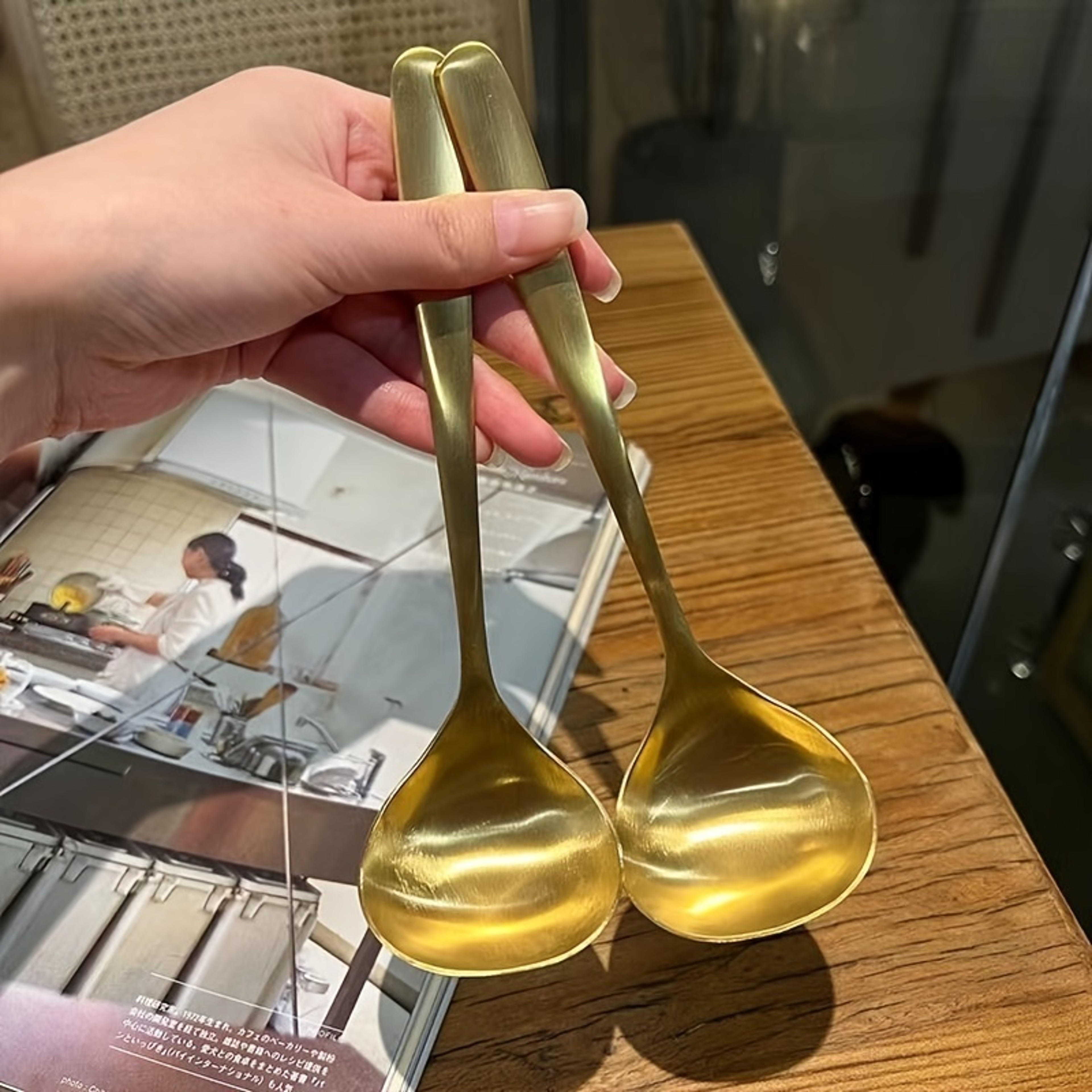 Elegant Golden Stainless Steel Large Spoons for Hot Pot, Soup, Porridge - Long Handles – view 7