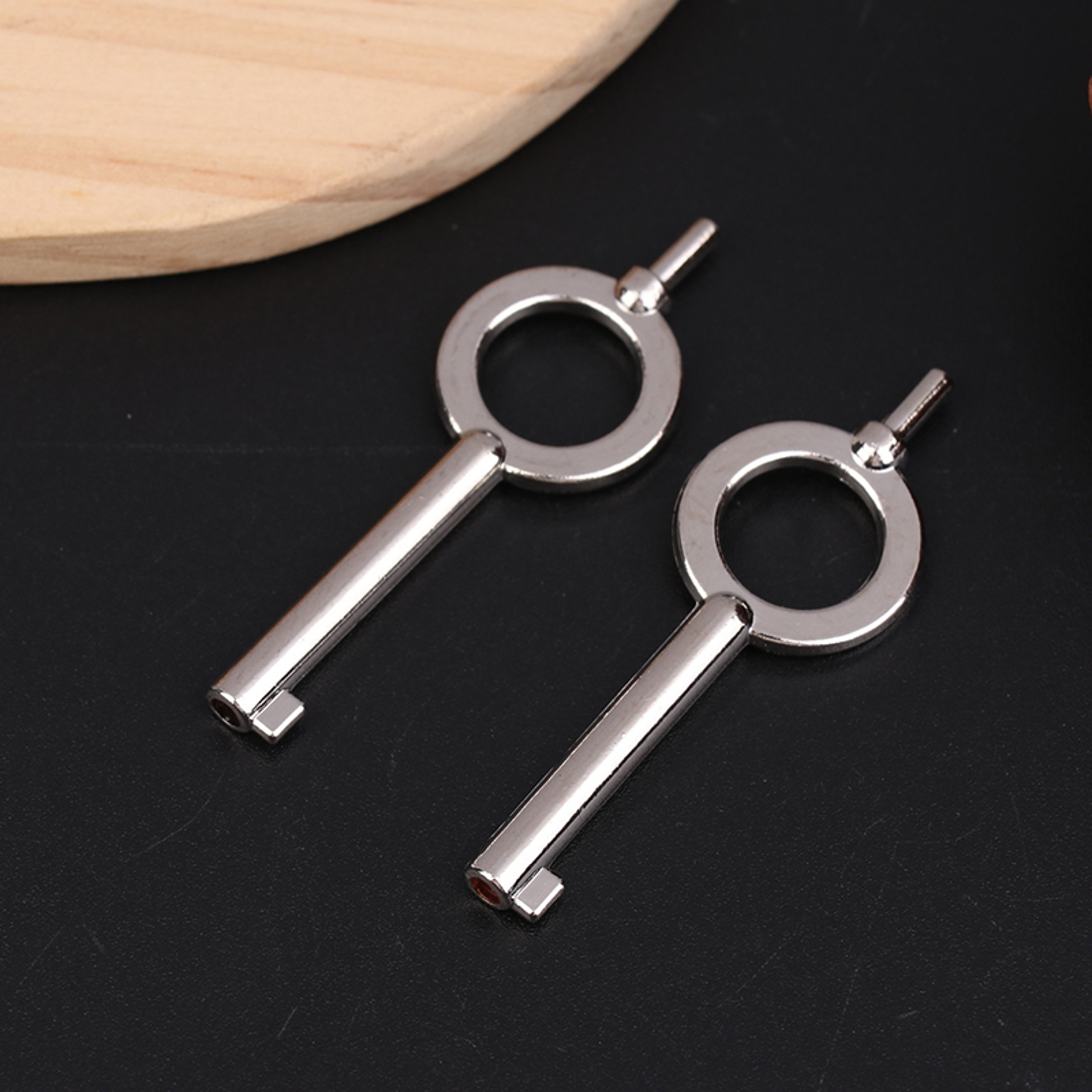 Universal Handcuff Key Set Law Enforcement Handcuff Lock Replacement Cuff Keys with Keychain – view 4
