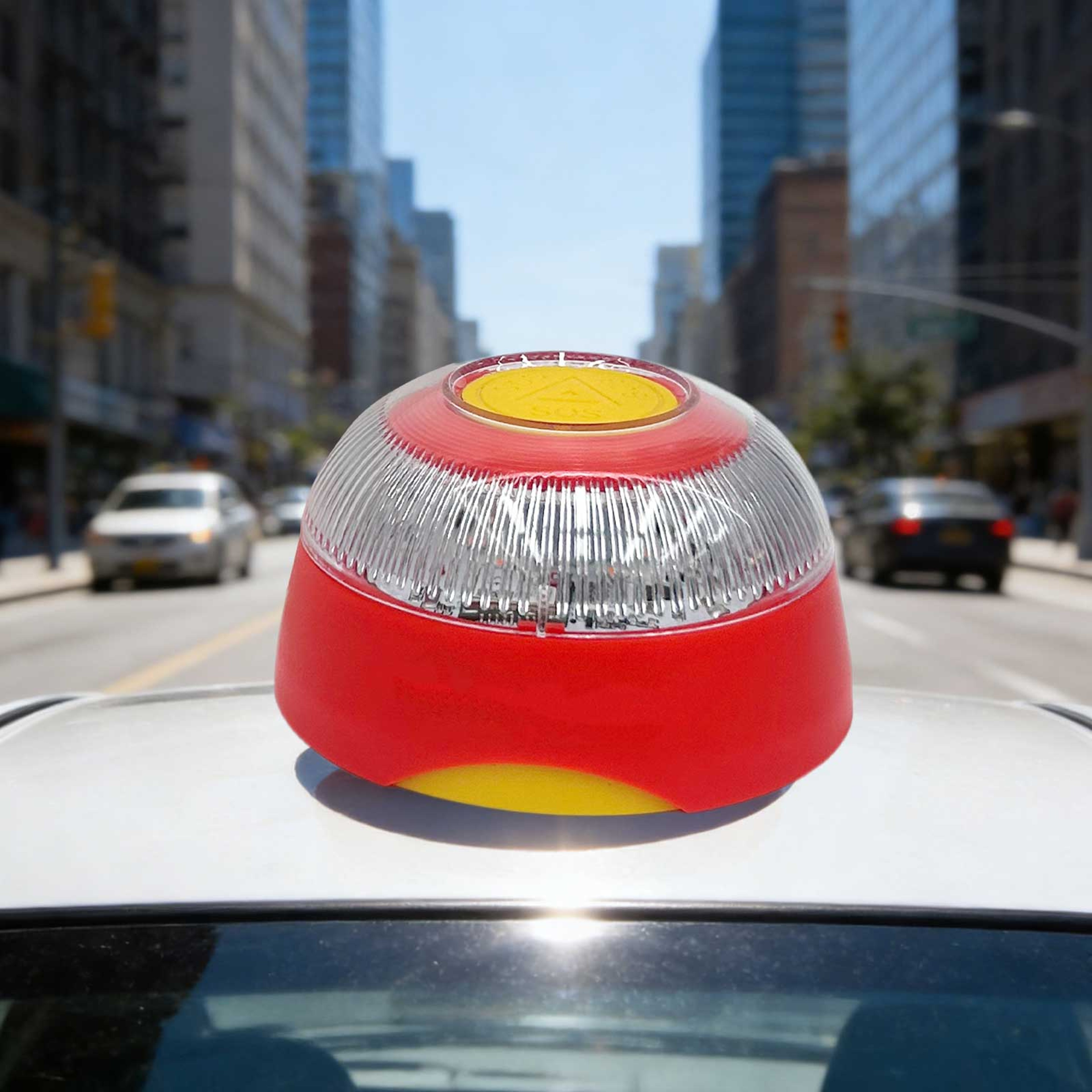 Smart Car Emergency Beacon Light With Geolocation  ESim  LongLasting Safety Signal Lamp 1