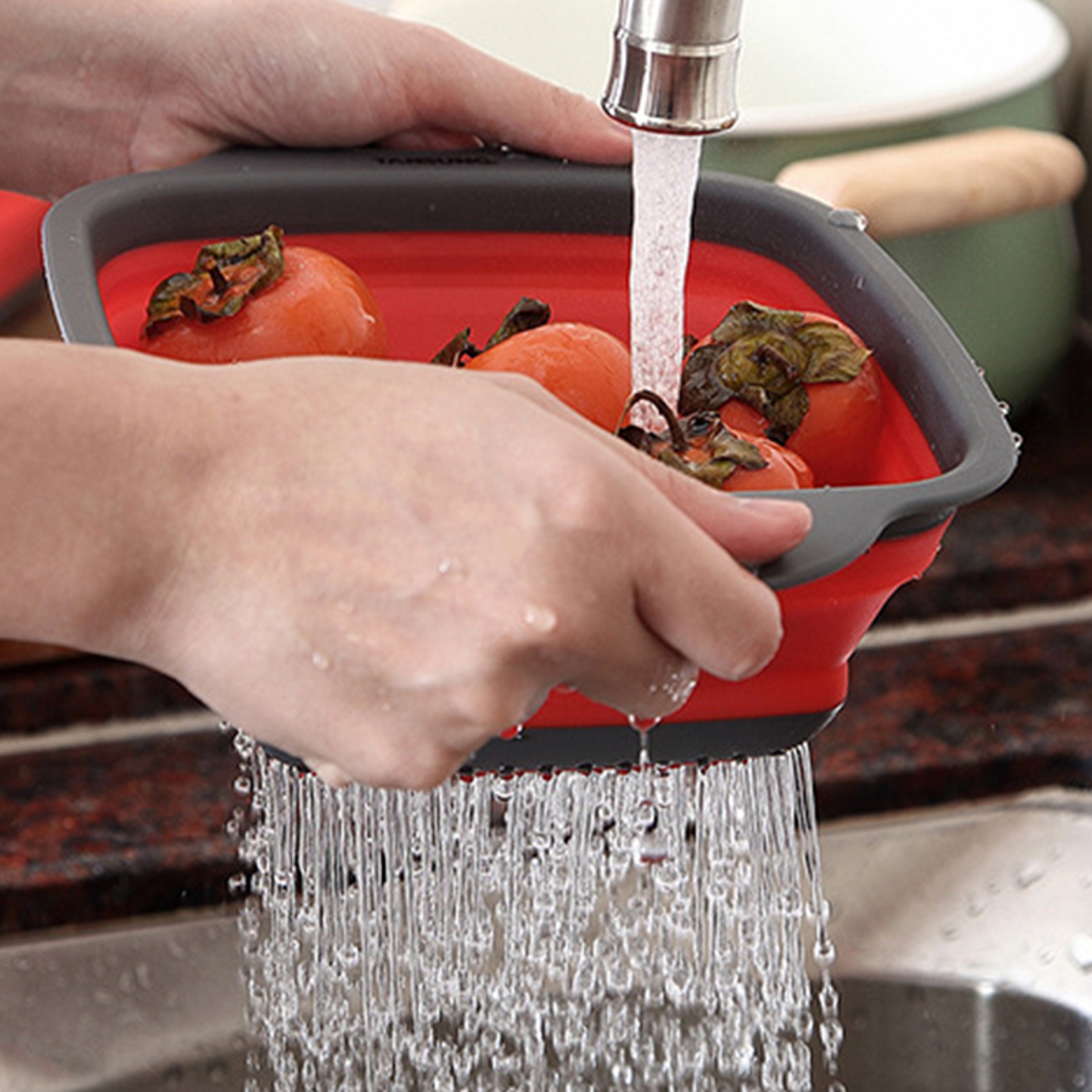 Collapsible Vegetable Washing Basket Portable Foldable Colander With Drain Filter 1