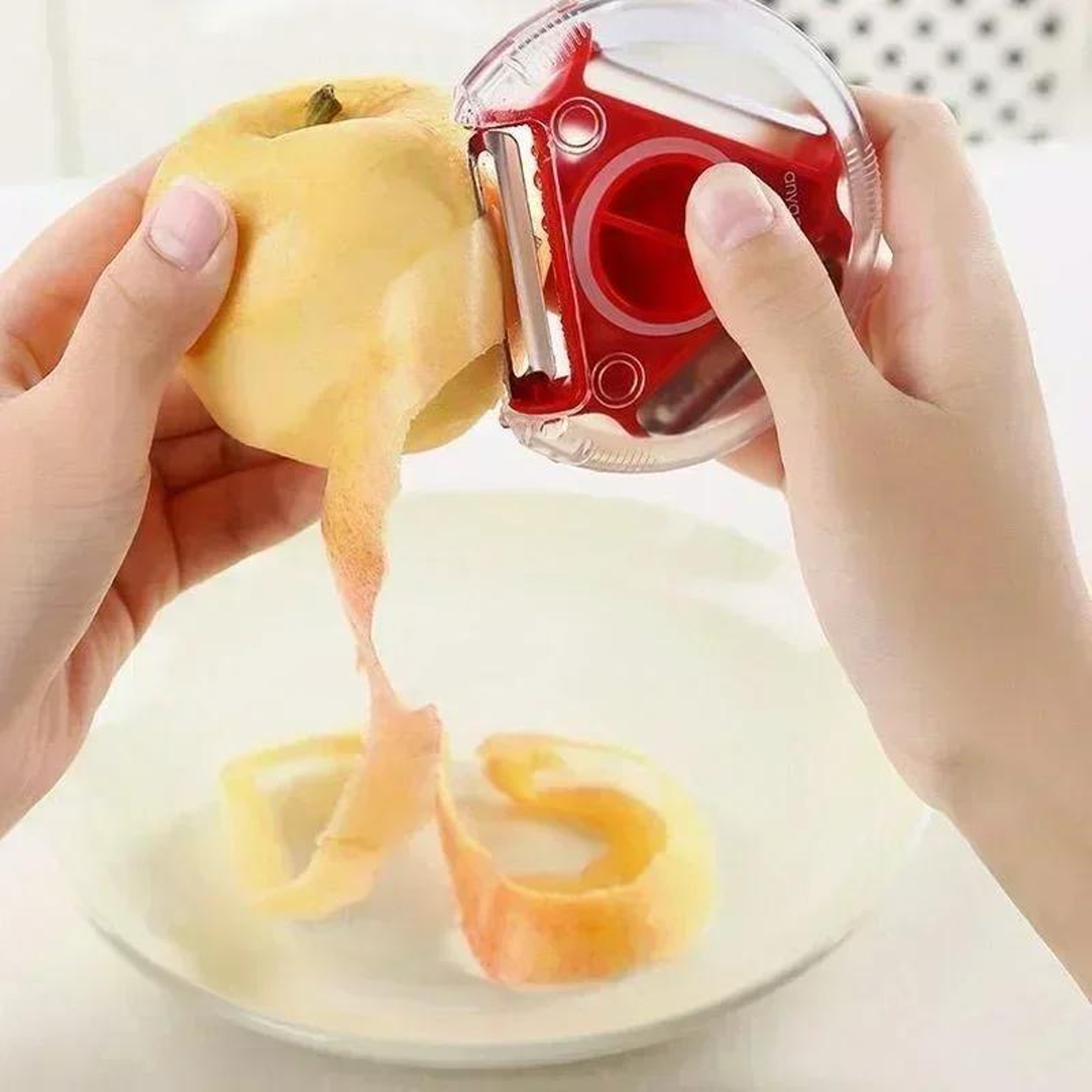 Vegetable Peeler and Julienne Kitchen Grater Tool – view 2