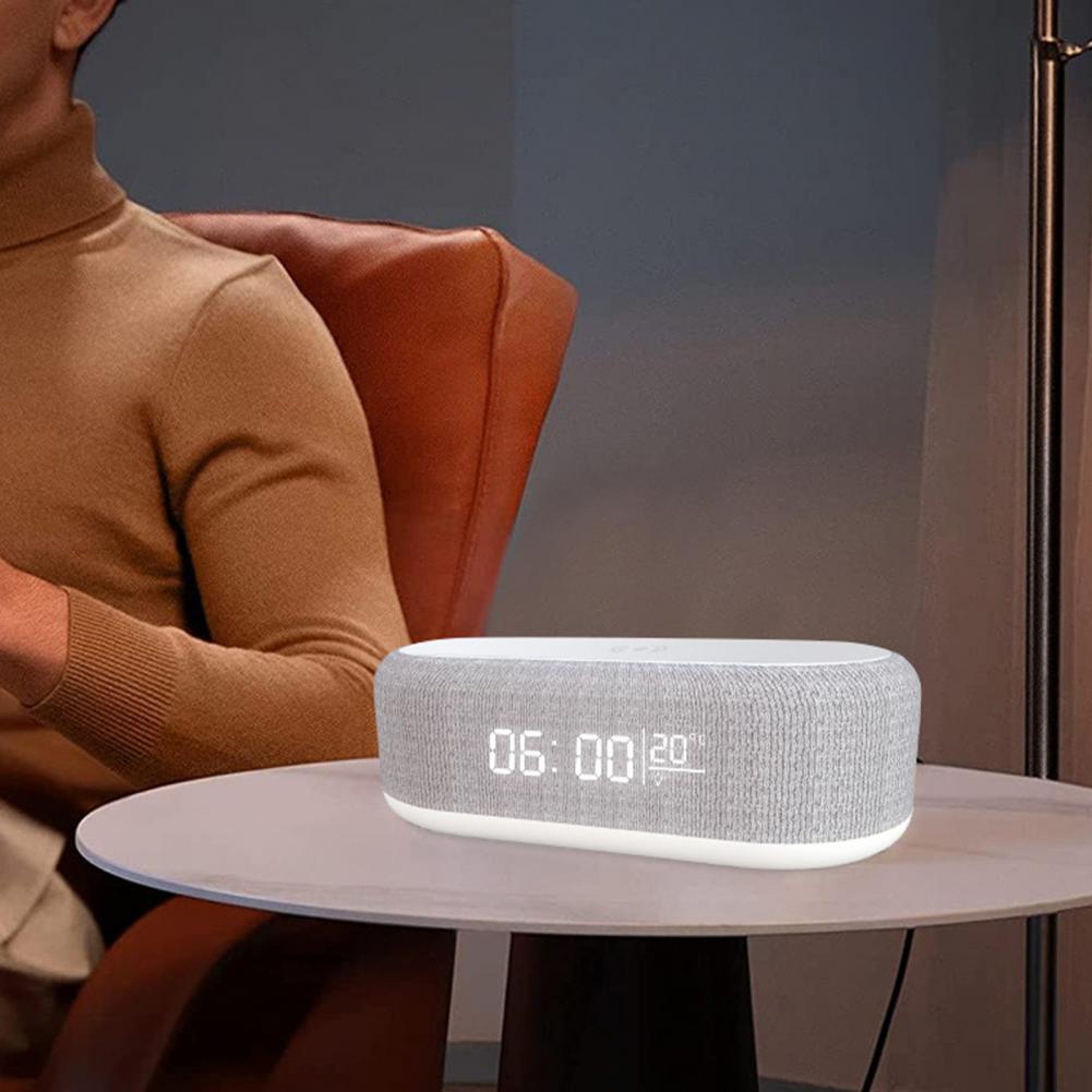Sunrise Wireless Charging Alarm Clock with Dimmable LED Display for Bedside – view 4