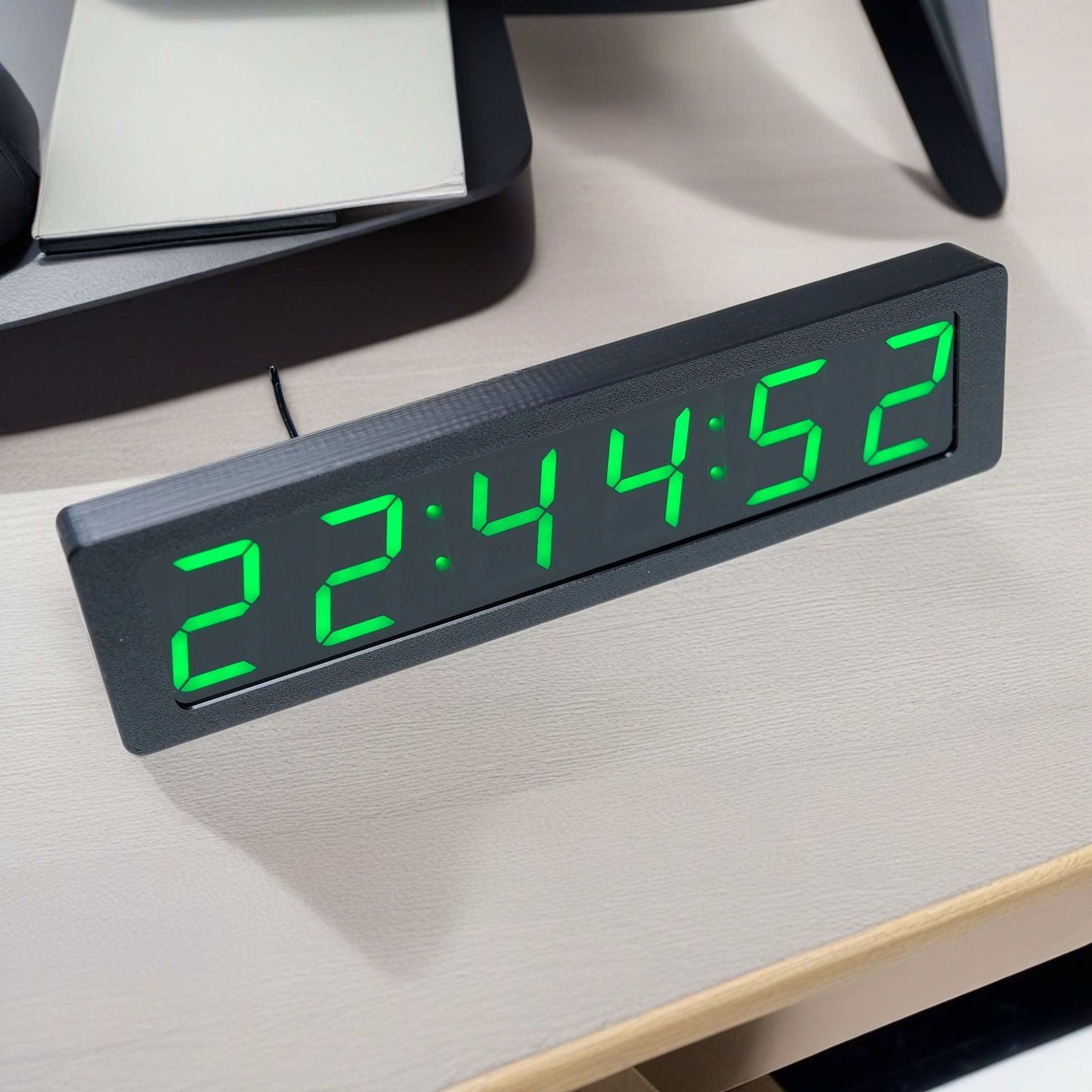 Digital Clock With LED Display Satellite Auto Sync Temperature  Alarm USB Clock 4