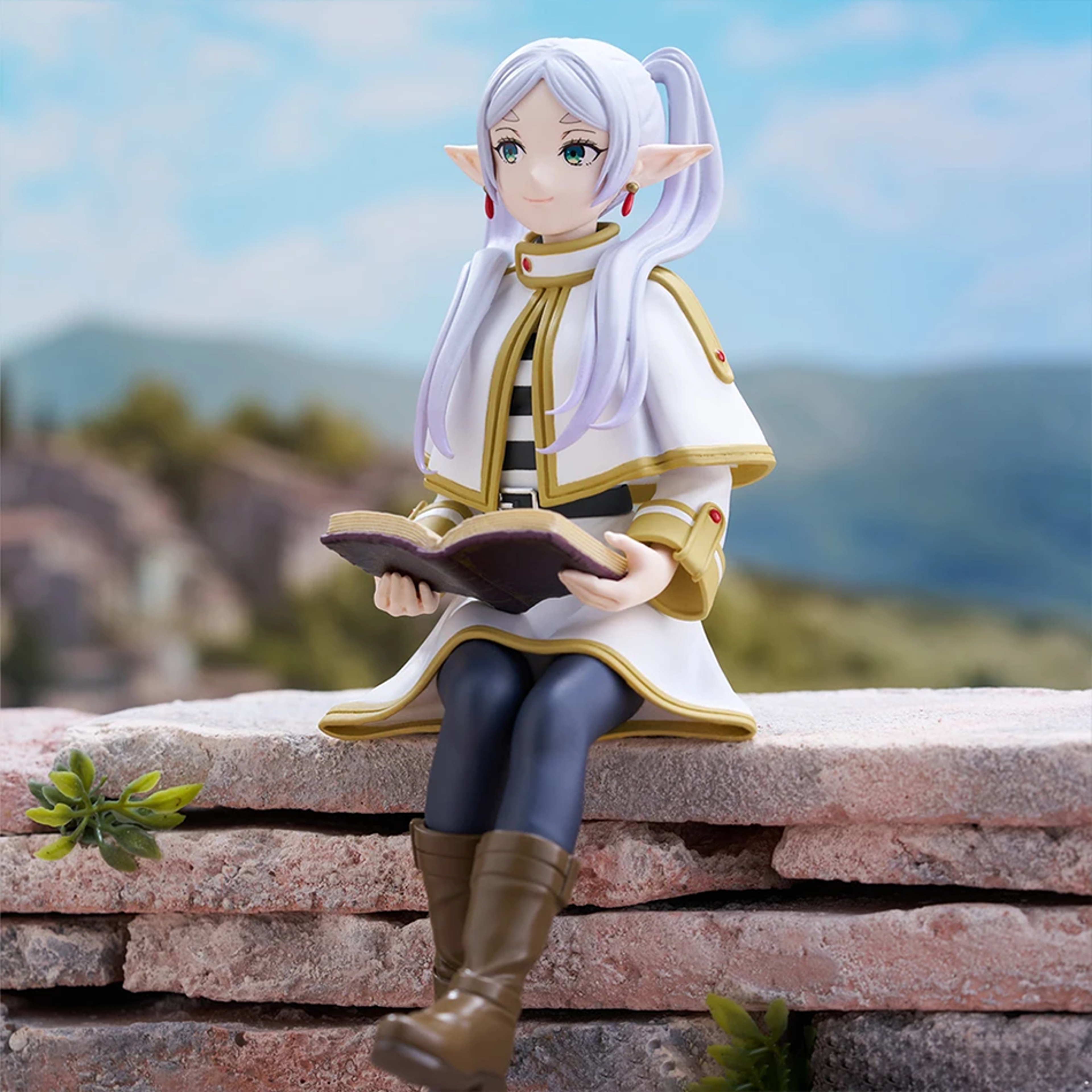Frieren Noodle Stopper Figure 14cm Beyond Journeys End Anime Collectible 4