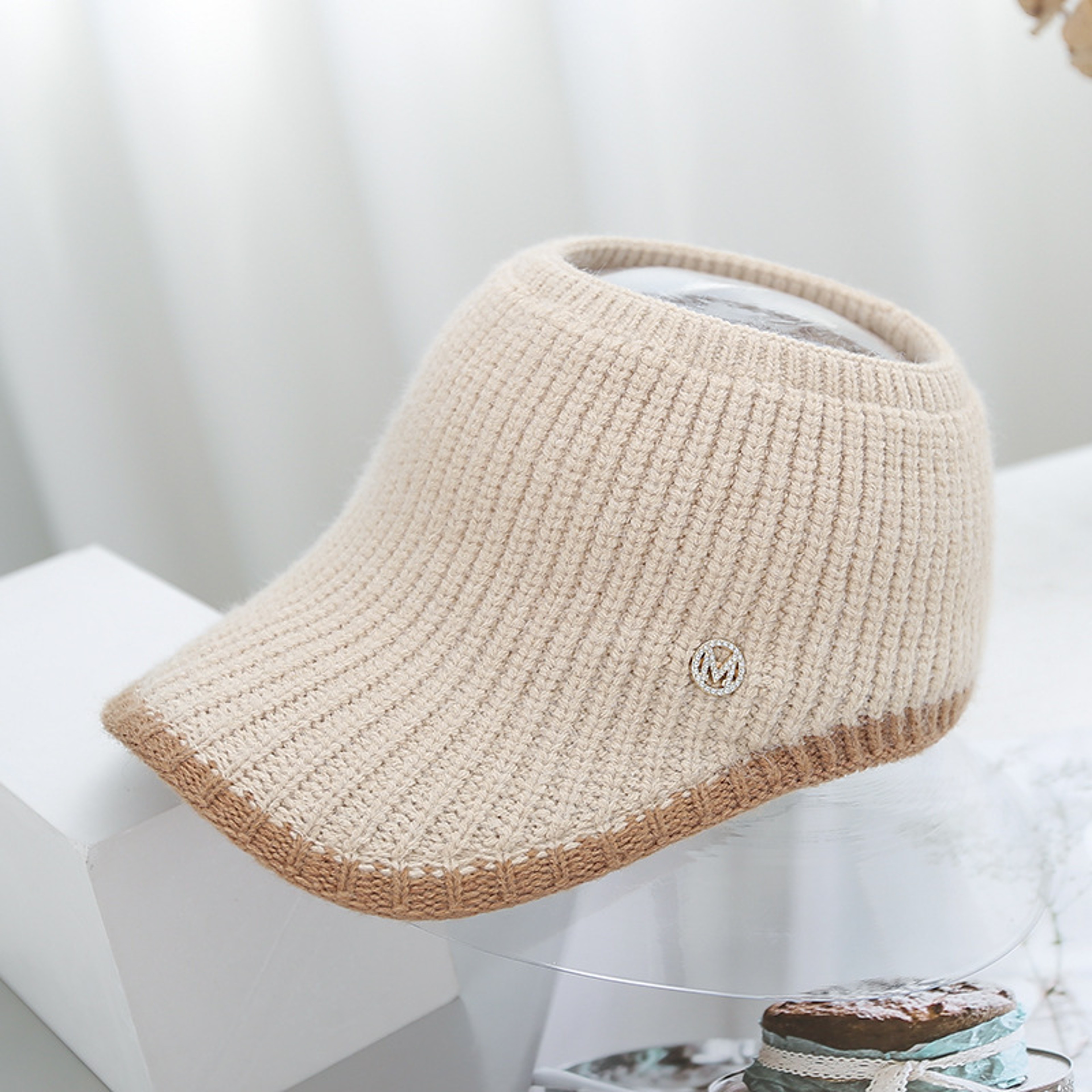 Women's Winter Ponytail Beanie Warm Knit Messy Bun Hat – view 8