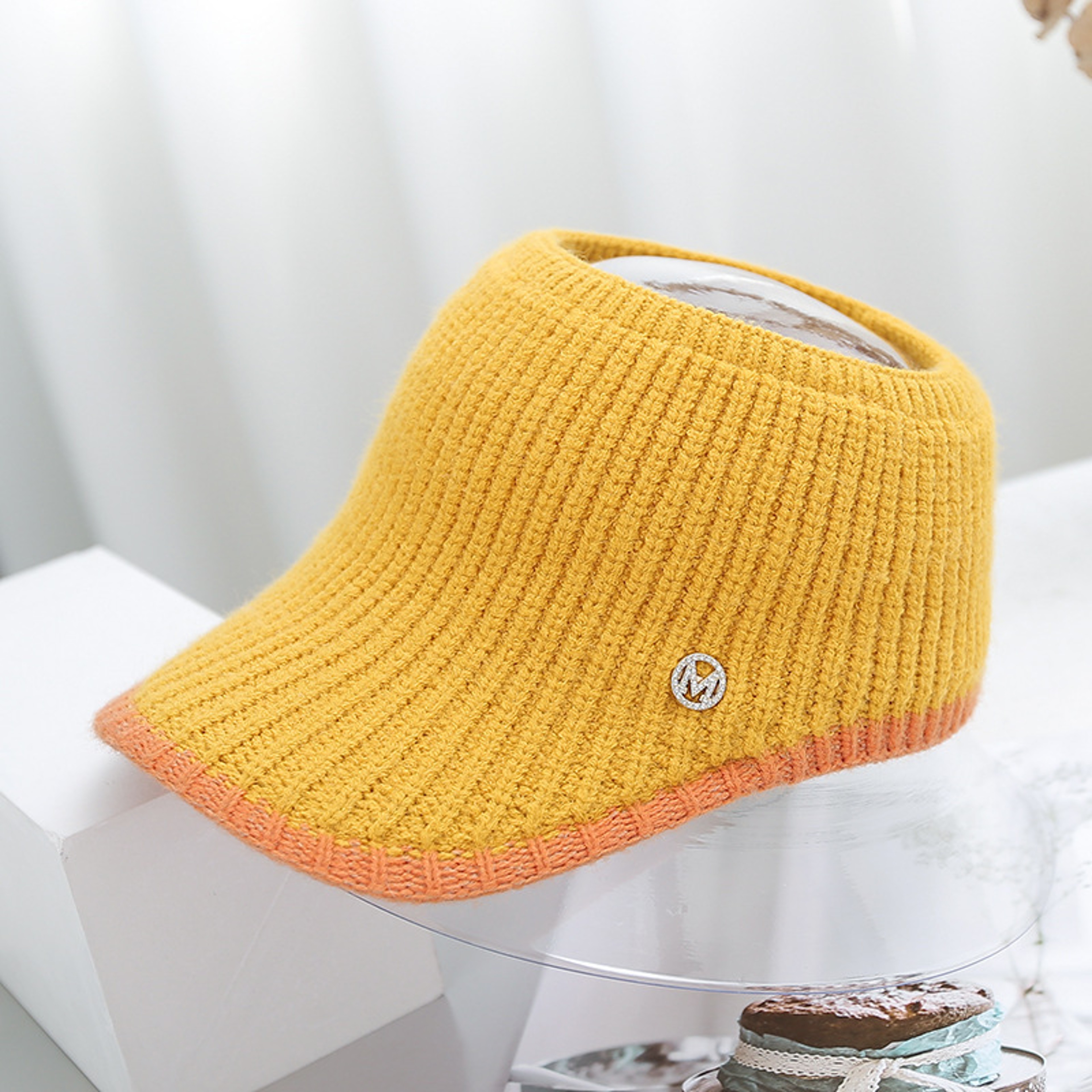 Women's Winter Ponytail Beanie Warm Knit Messy Bun Hat – view 9
