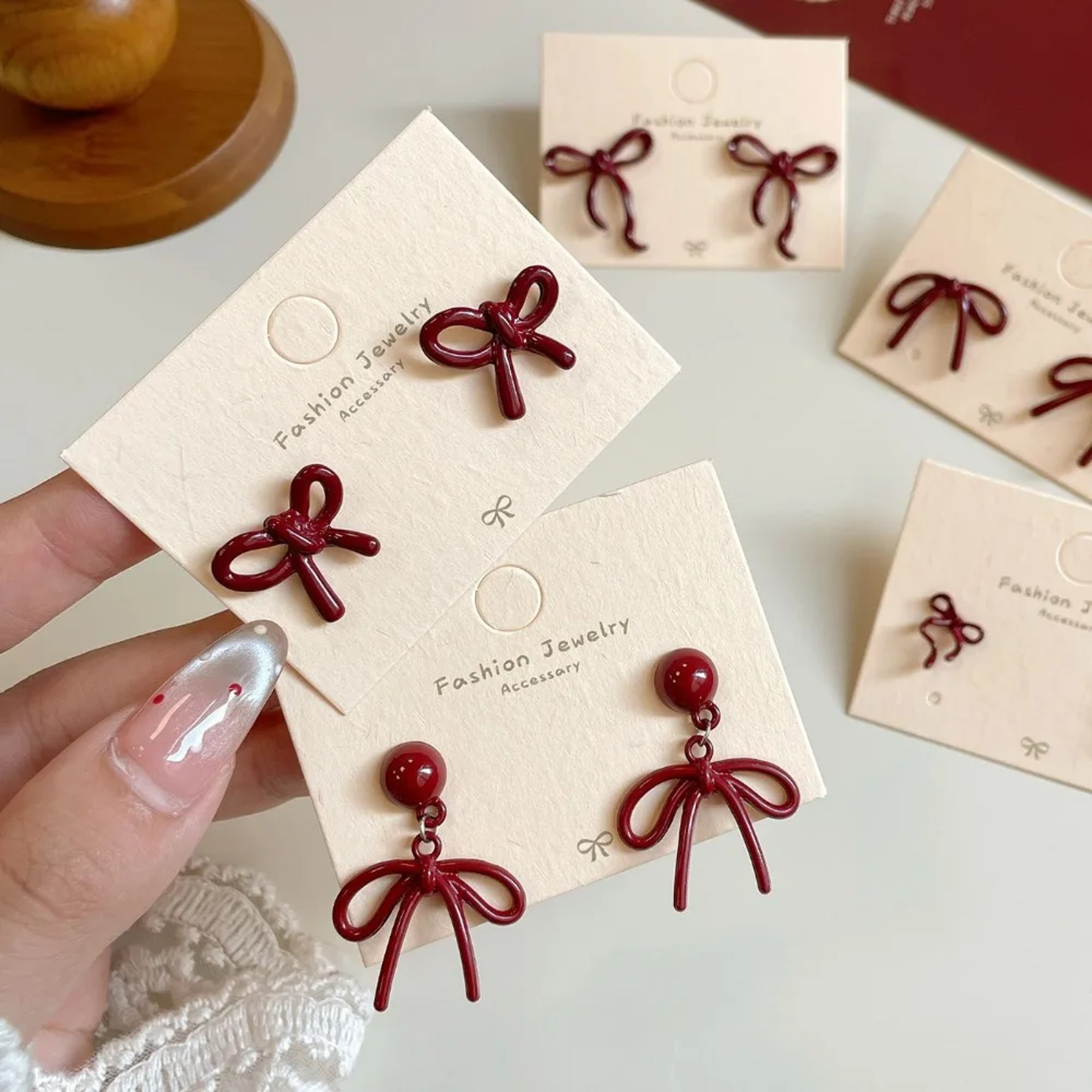 Retro Red Bow Stud Earrings for Women with Resin Bowknot Design – view 1
