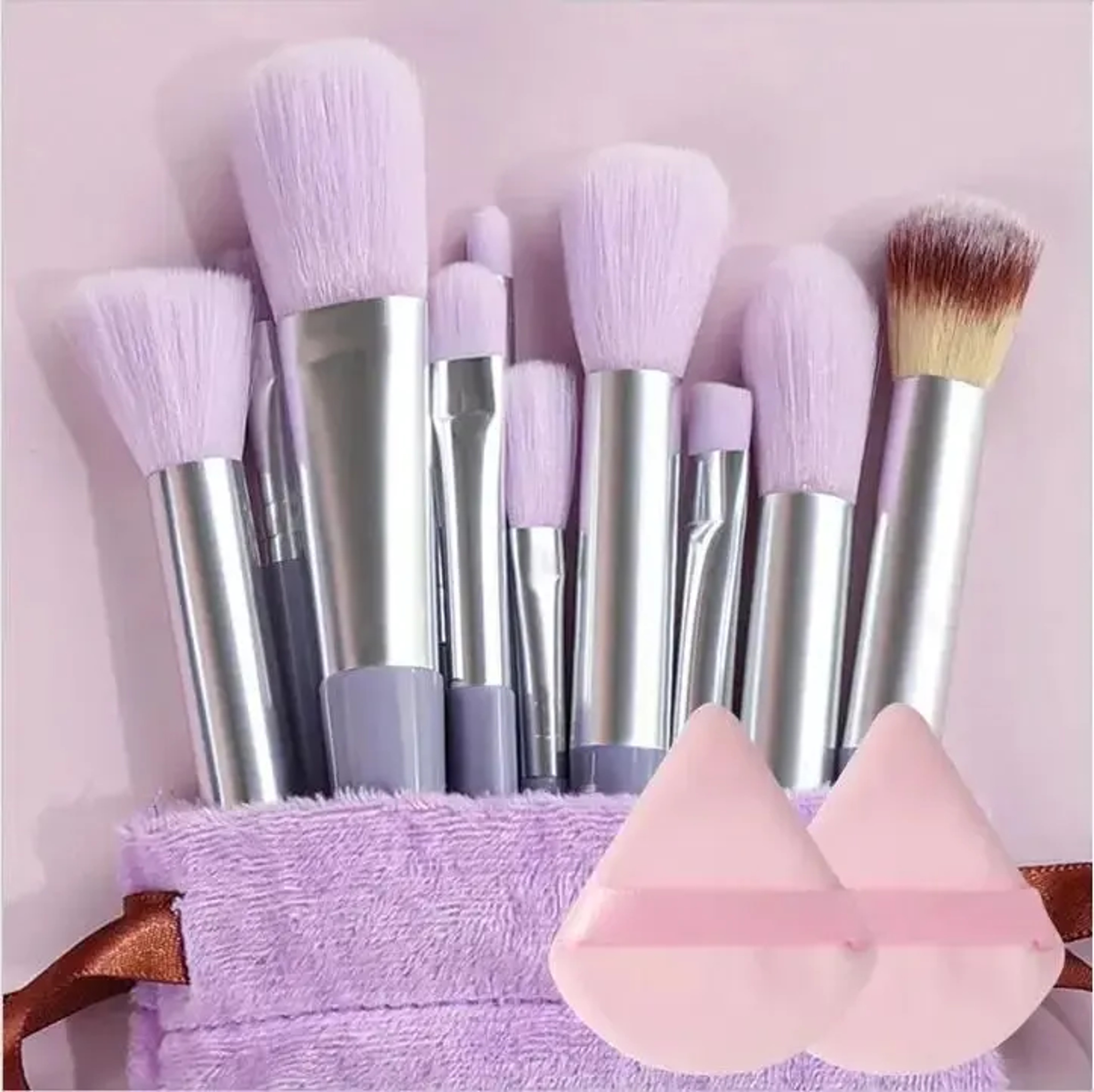 Professional Makeup Brush Set With Soft Fluffy Bristles For Foundation Powder And Eyeshadow 9