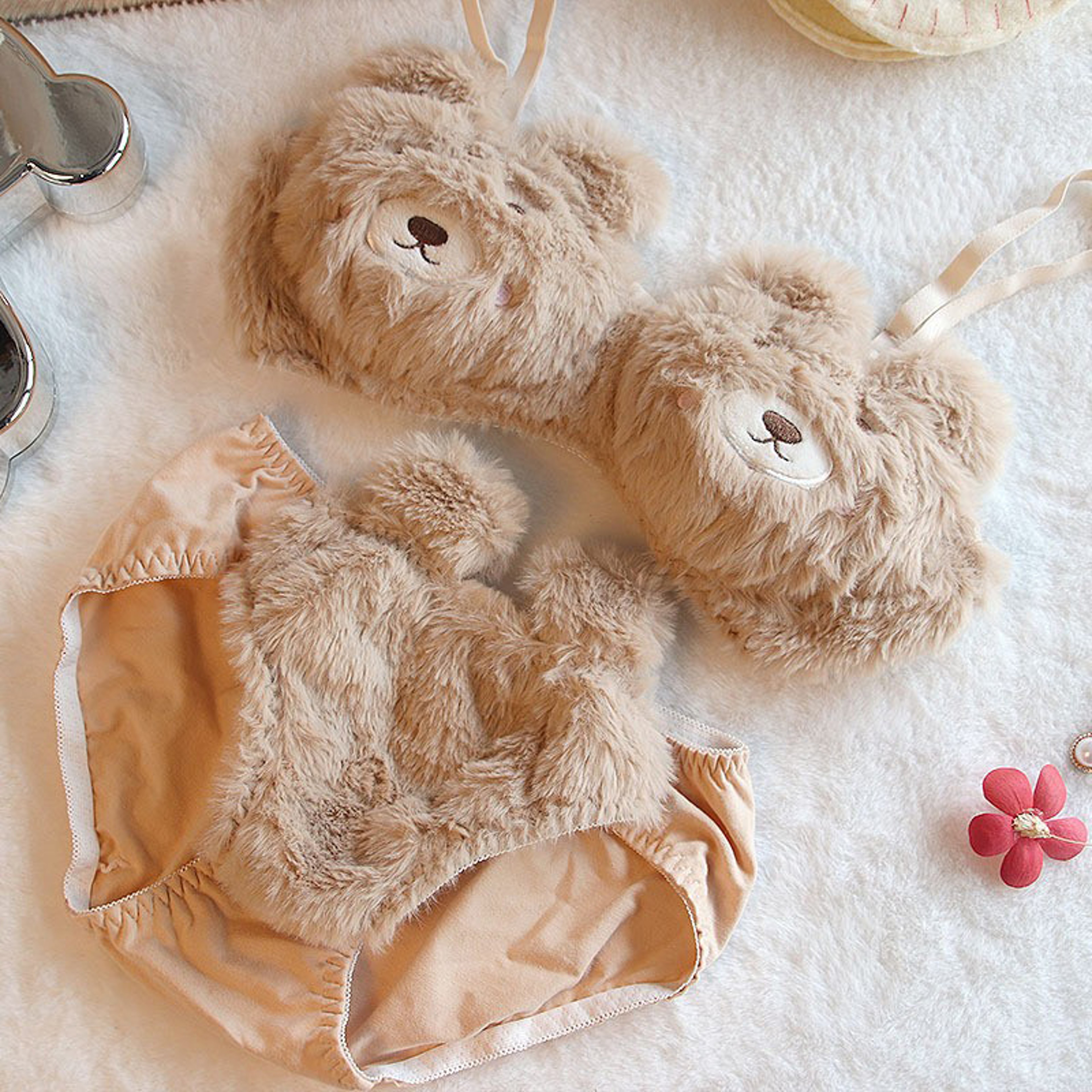 Women's Cute Bear Plush Wireless Bra with Adjustable Straps – view 7
