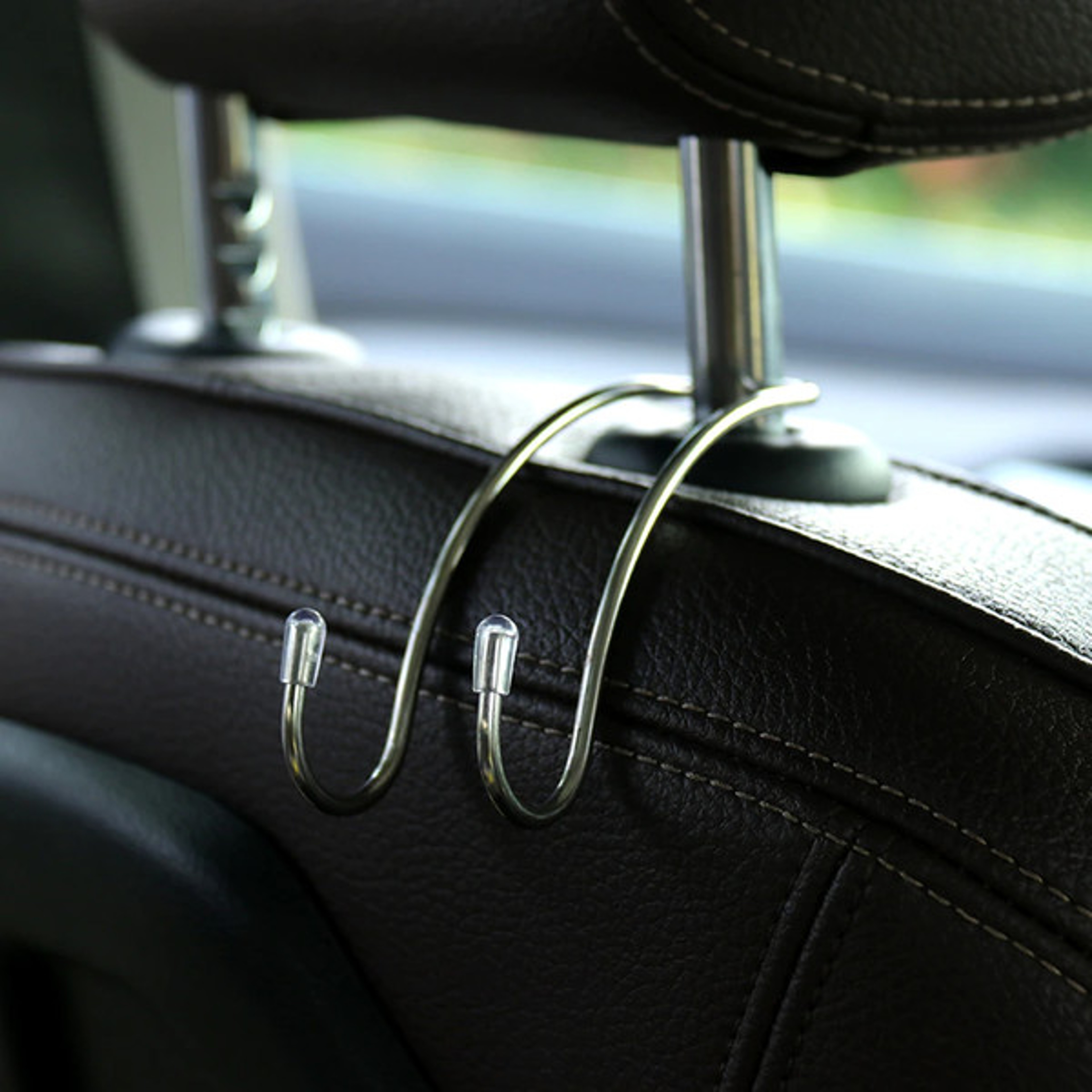Multifunctional Stainless Steel Car Hooks Seat Hanger1
