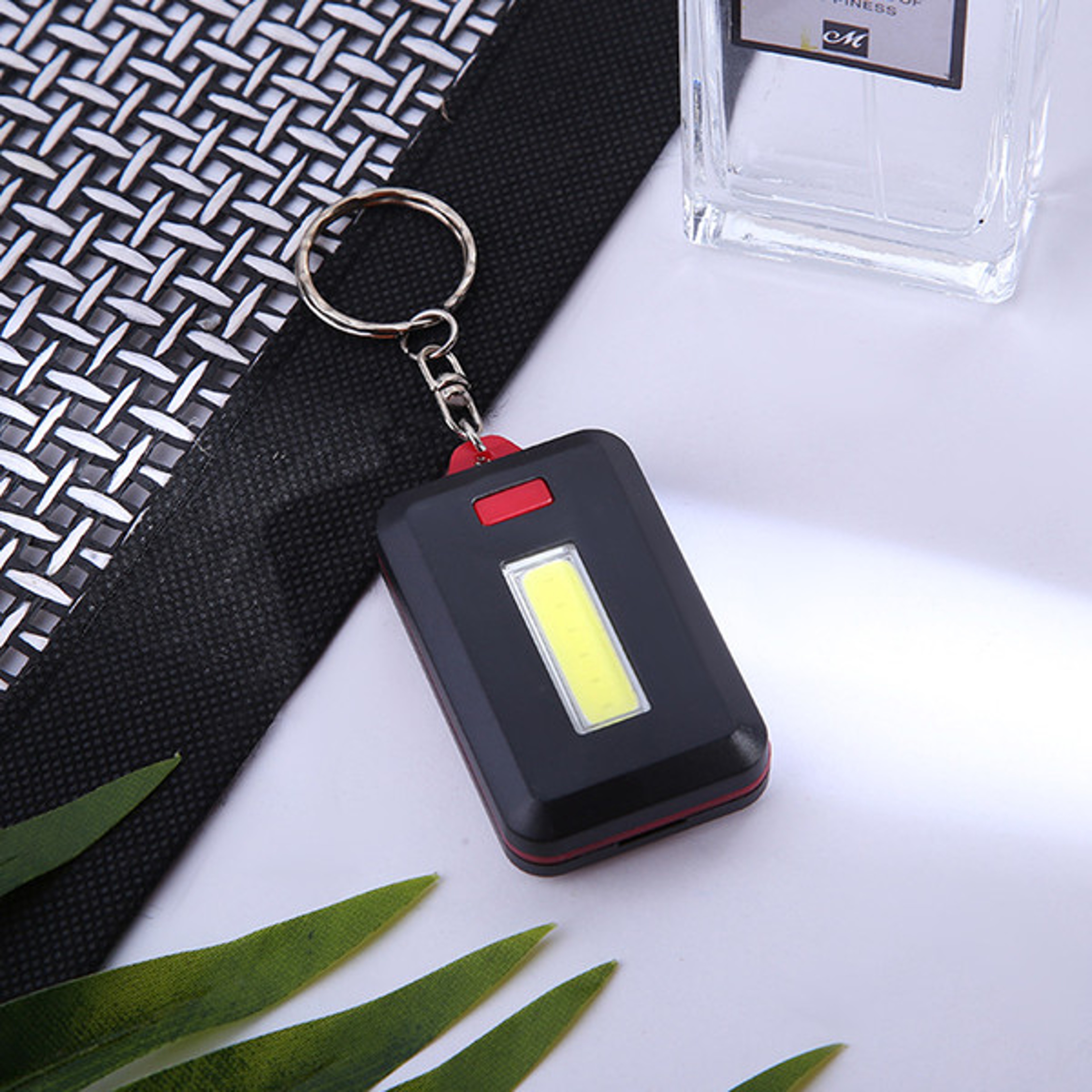 Mini LED Flashlight Keychain4