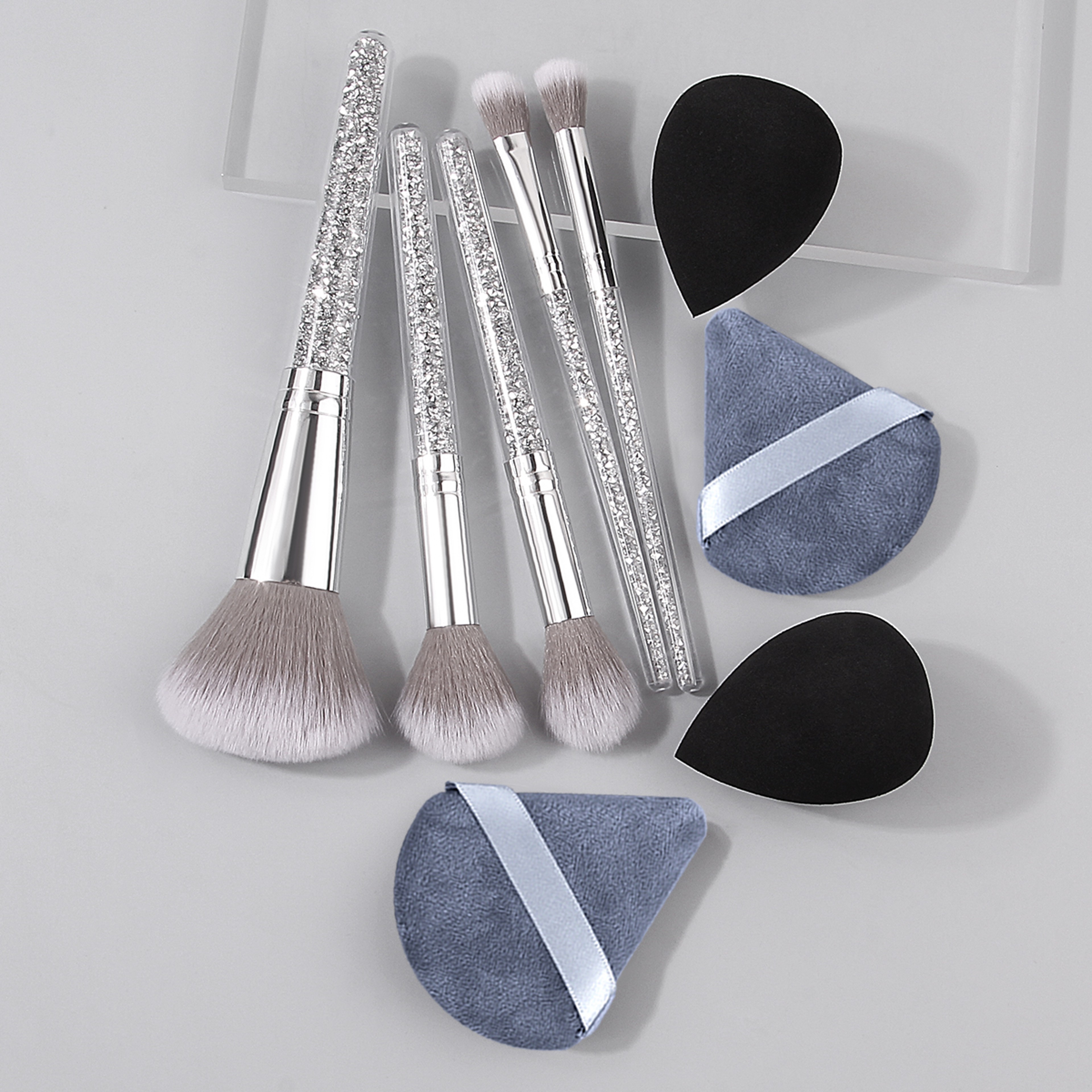 Makeup Brush Set with Diamond Handles, Soft Bristle Blush Eyeshadow Contouring Brush, Makeup Sponge Powder Puf – view 1