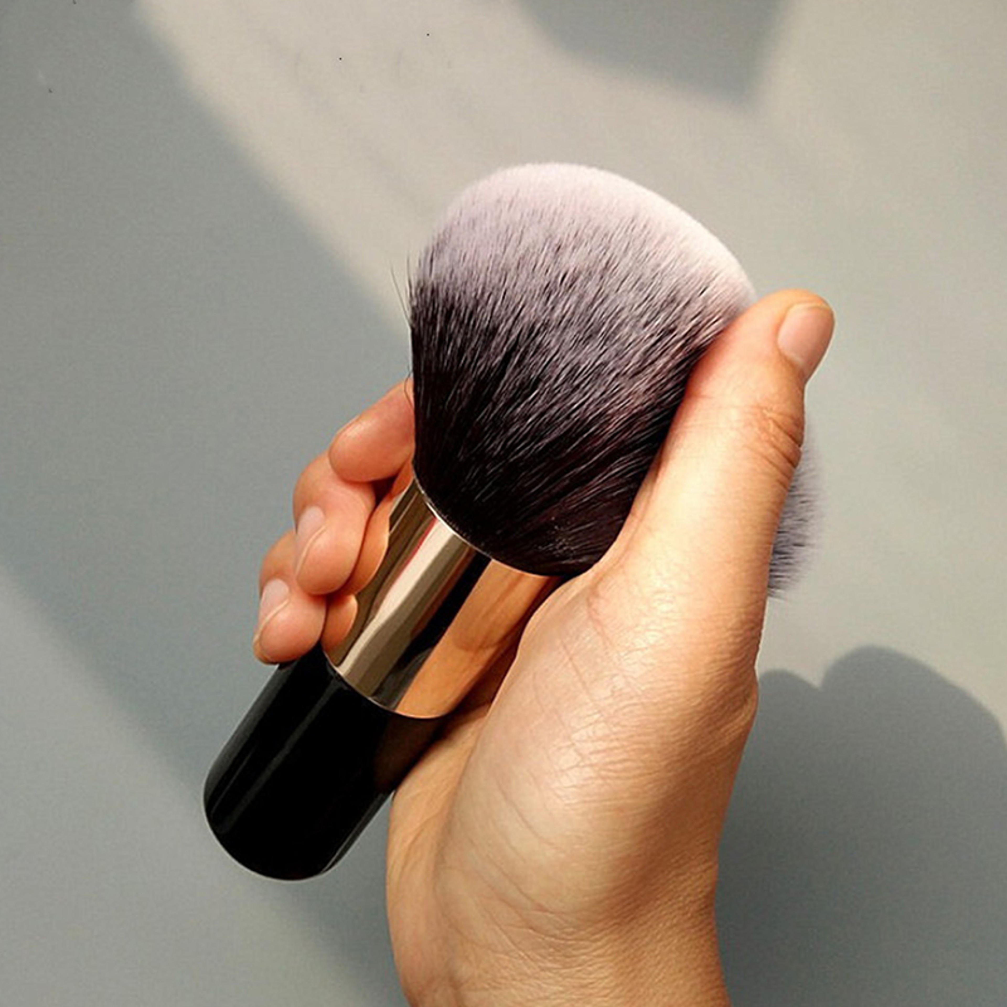 Large Foundation Powder Makeup Brush Big Size Face Blush Brush Soft Cosmetics Professional Soft Fou 2