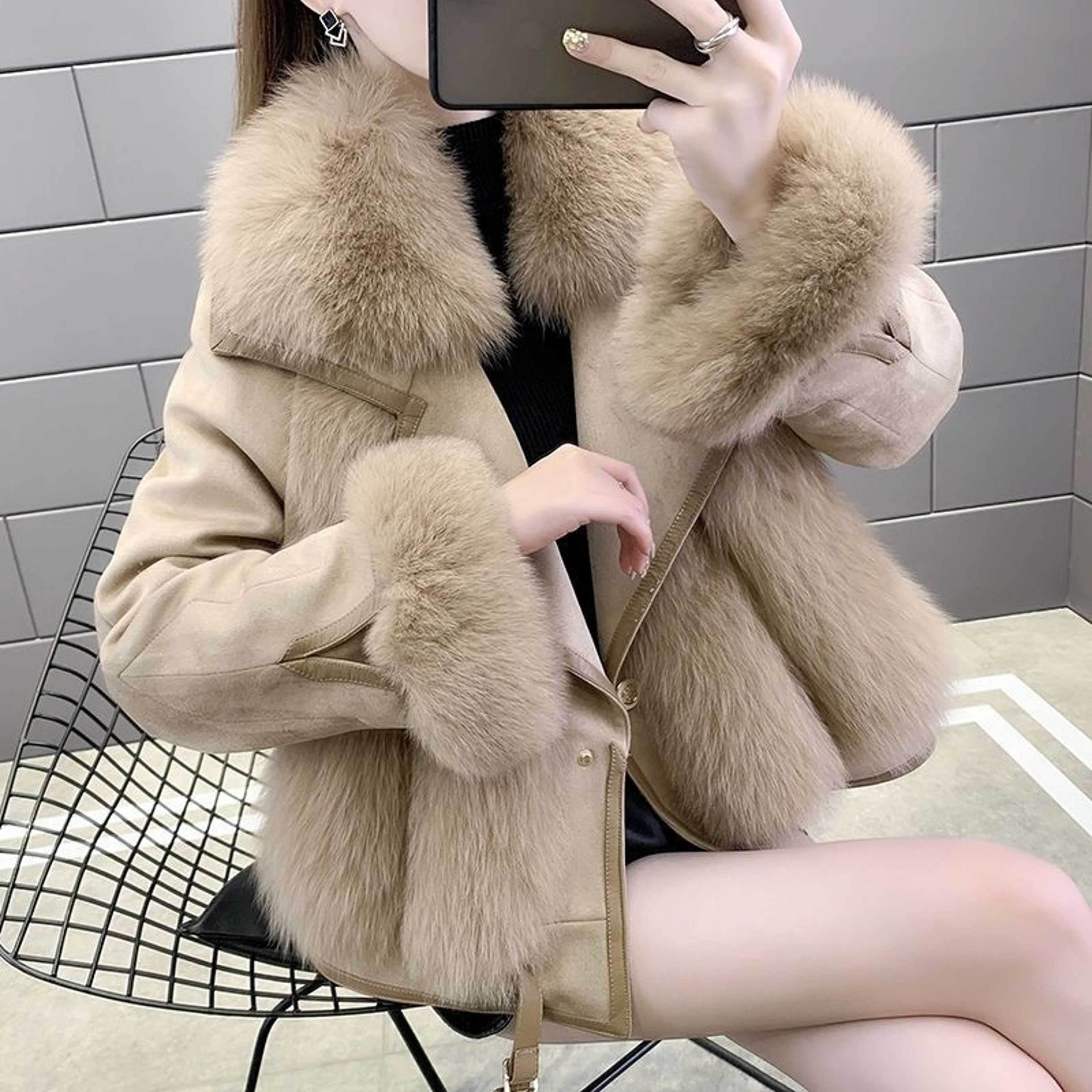 Women's Mid Long Faux Fur Jacket, Winter Warm Coat with PU Leather Splicing, Long Sleeve Thickened Outwear – view 7