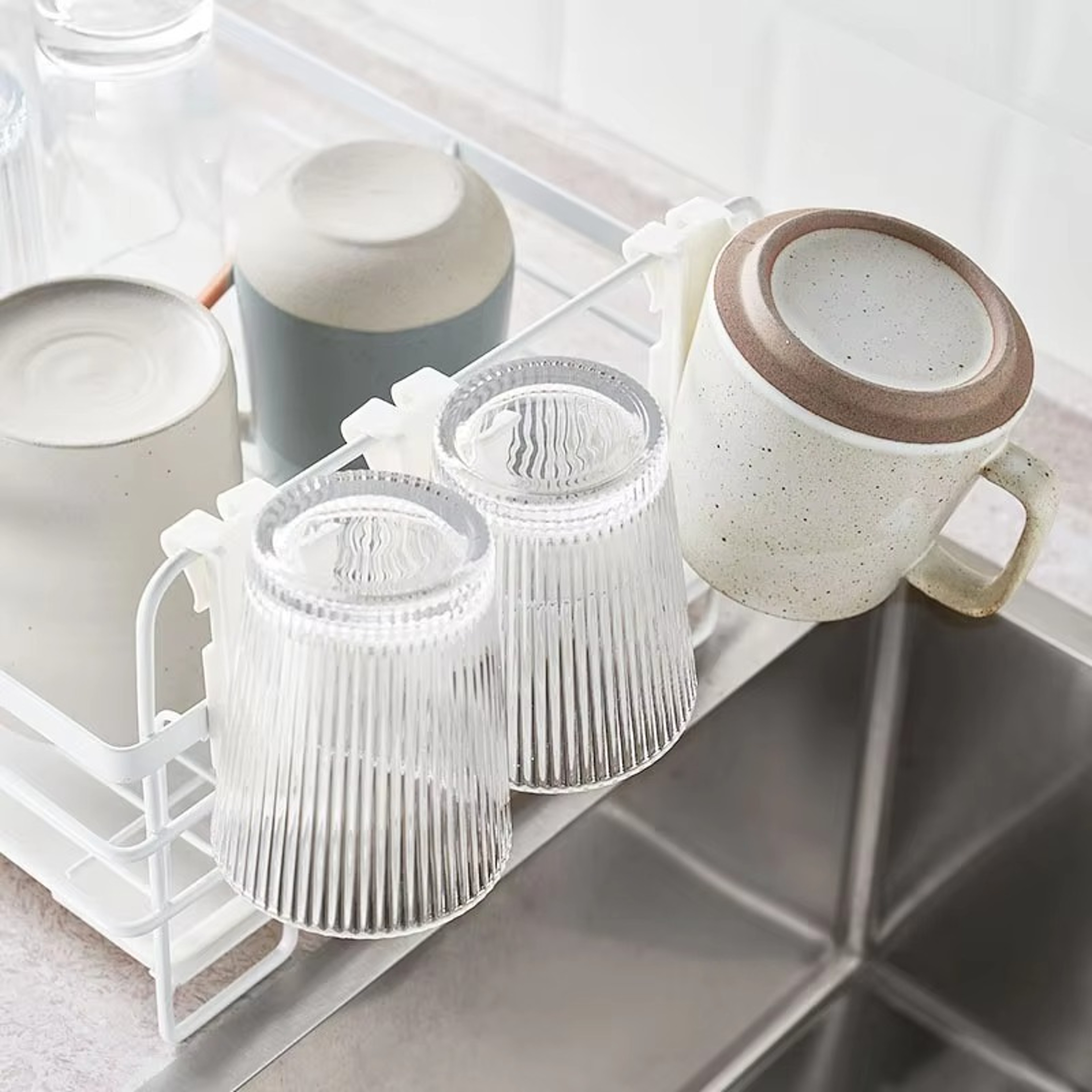 SpaceDry Wall Mounted Cup Holder & Draining Storage Rack – view 4