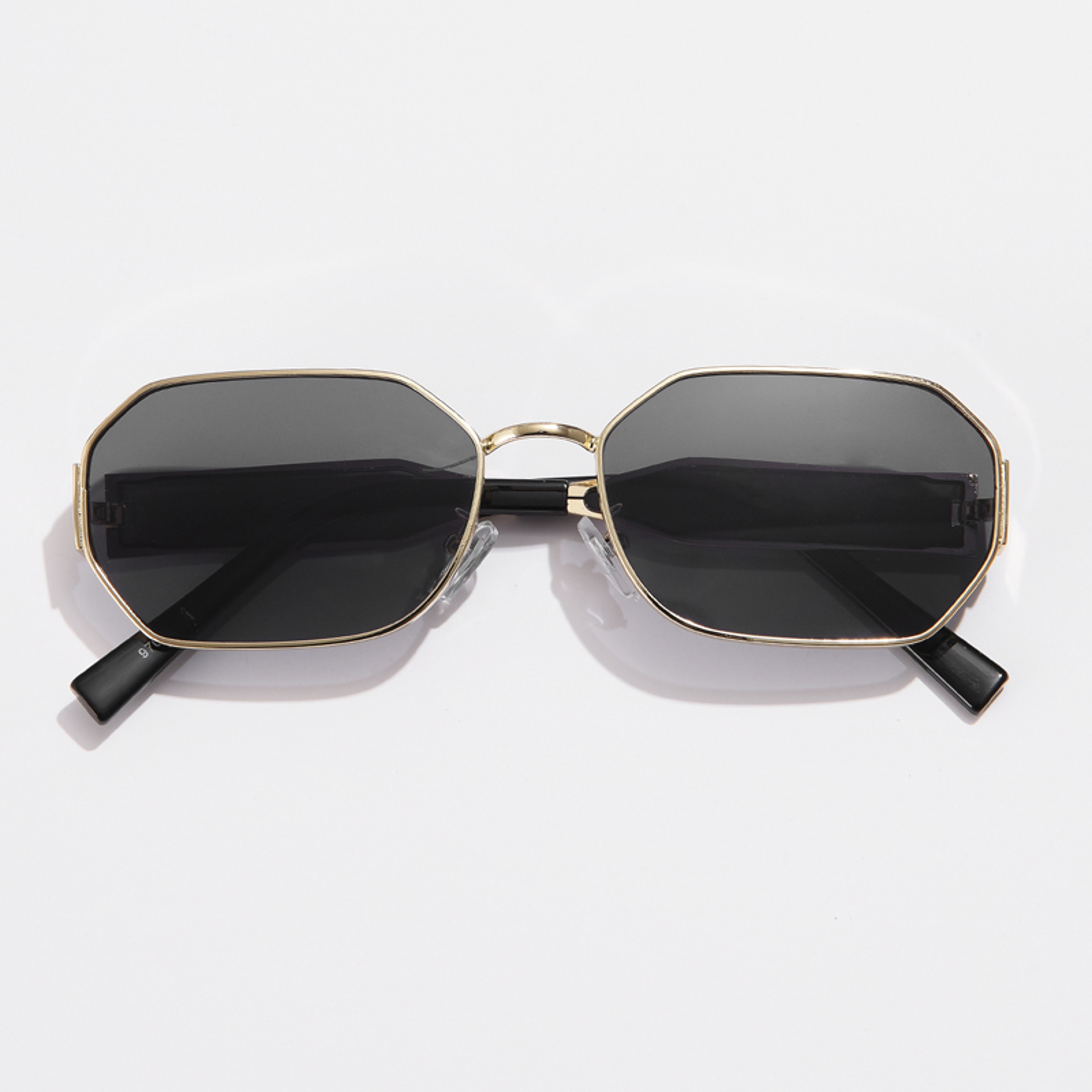 Vintage Edge Retro Rectangle Sunglasses For Men  Women 2