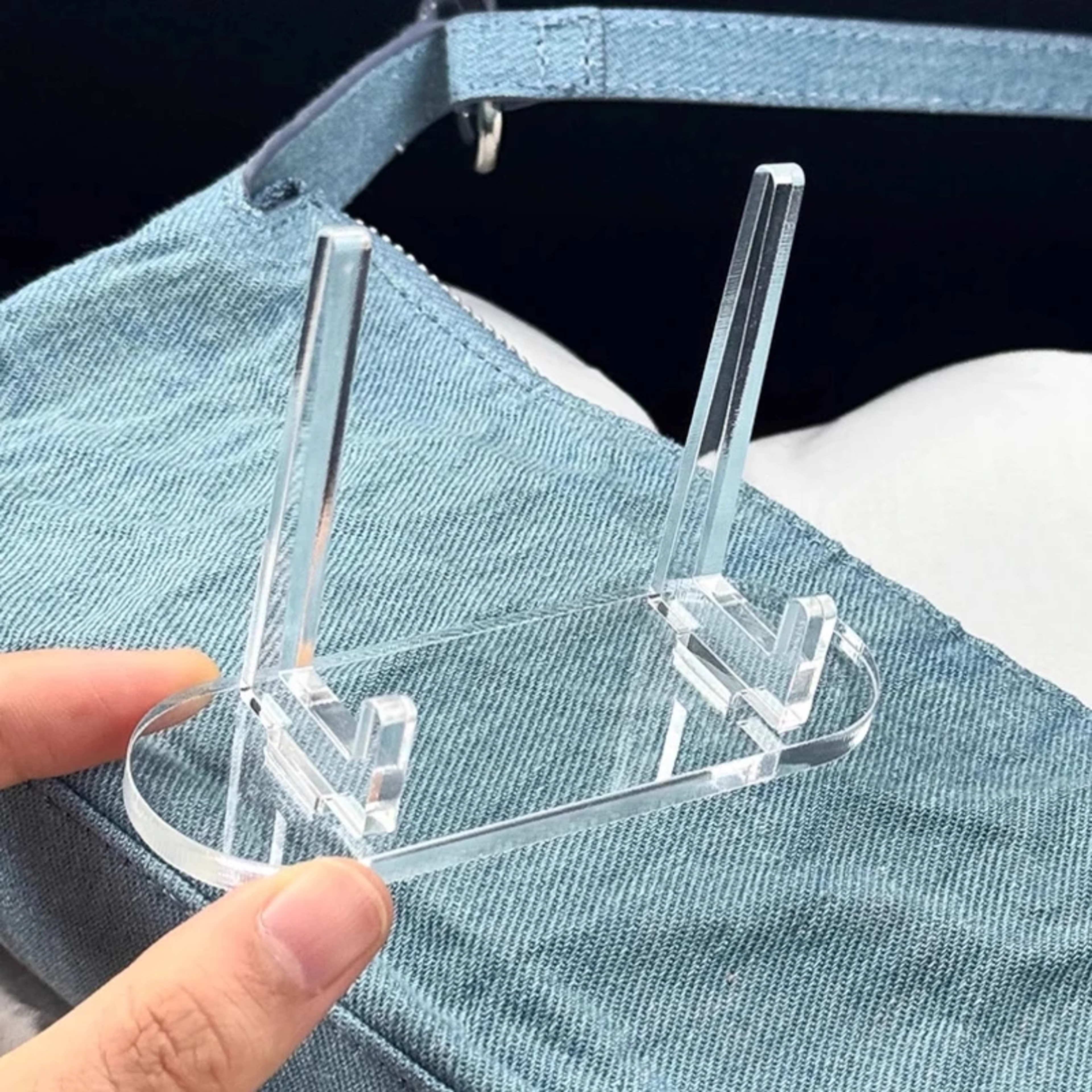 Clear Acrylic Display Stand Multi Purpose Clear Acrylic Easel For Plates Cards  Photos 4