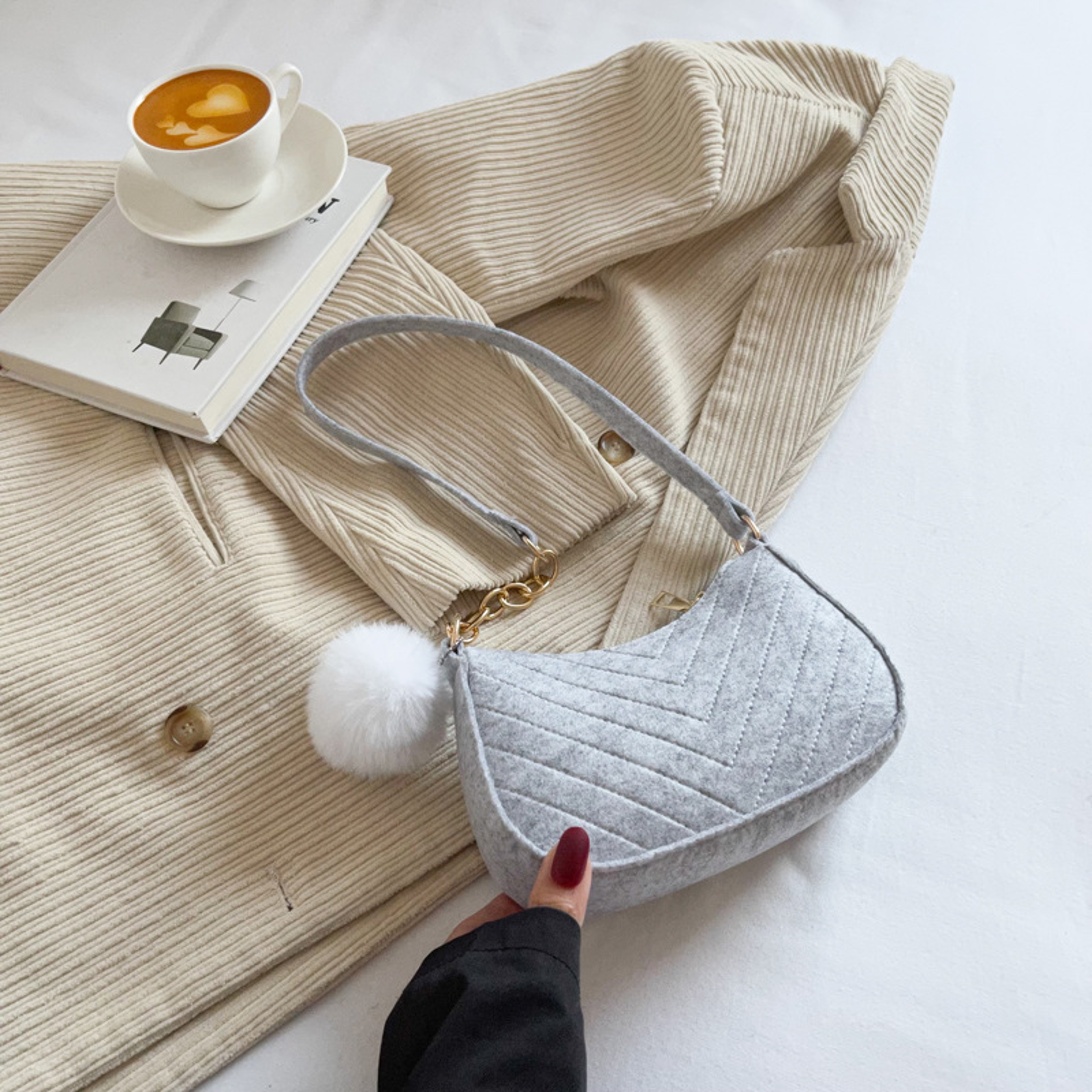 Elegant Mini Shoulder Bag Felt Crescent Handbag For Women With Chain Strap 5