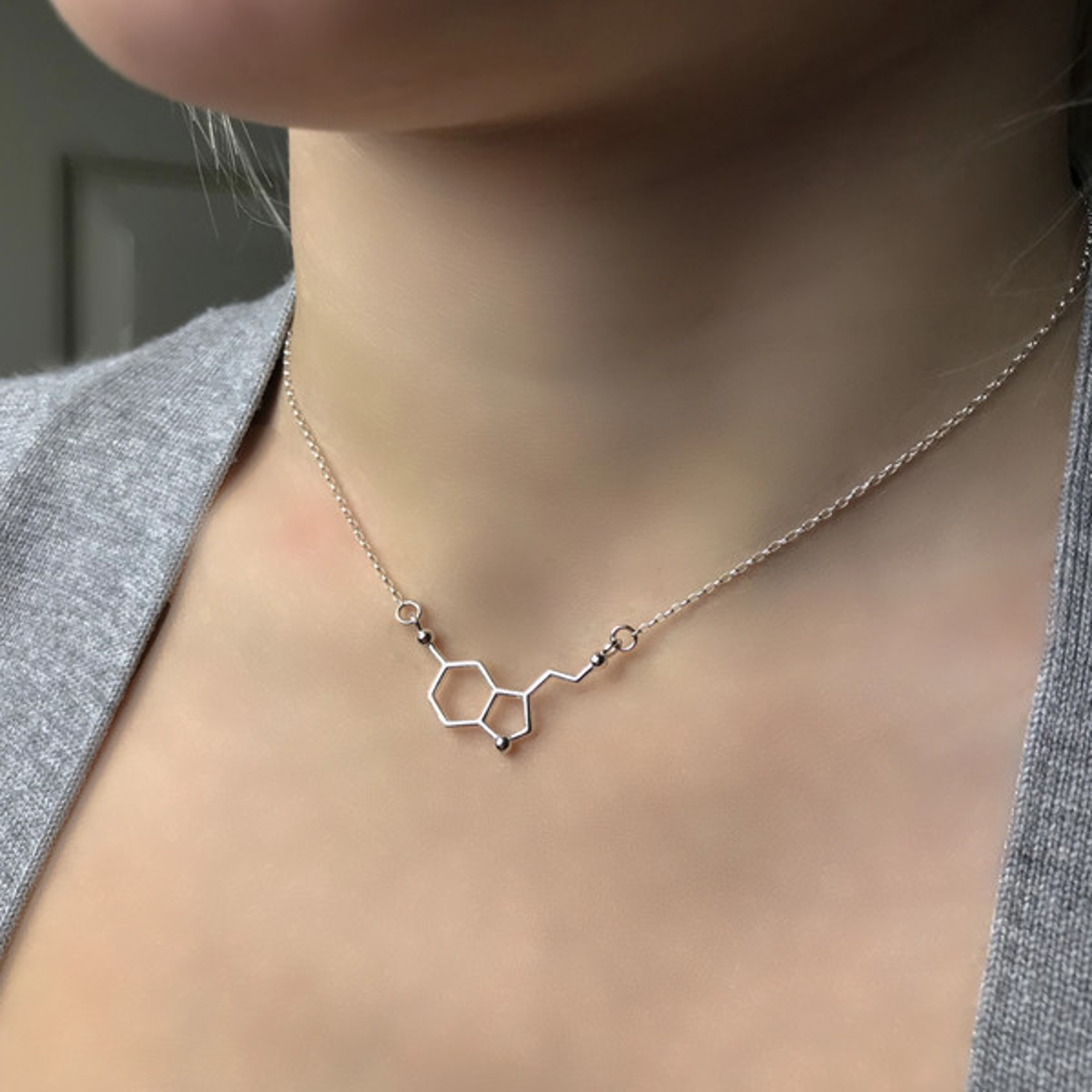 Zinc Alloy Serotonin Molecule Necklace (2).jpg