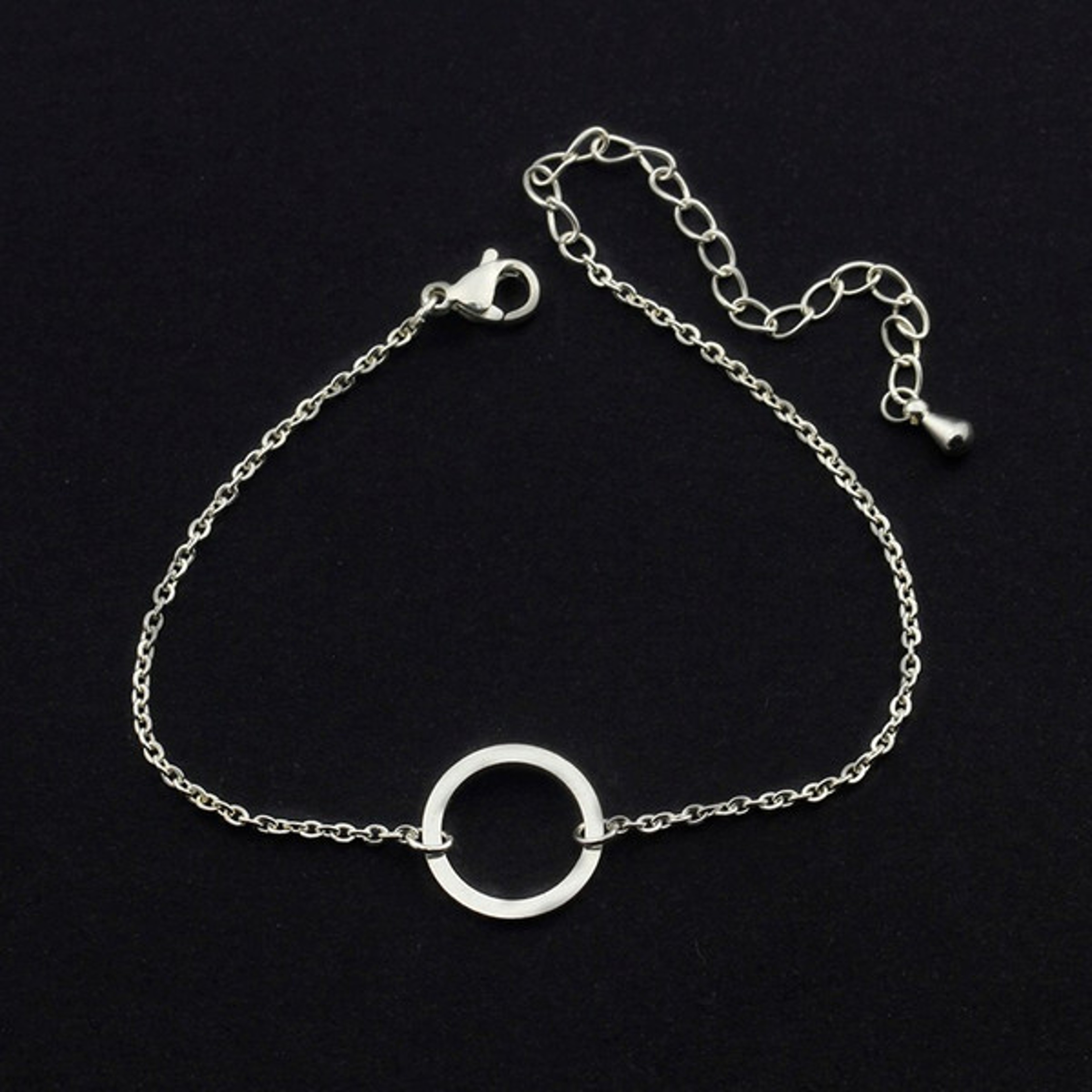 Adjustable Vintage Open Circle Bracelet (2).jpg