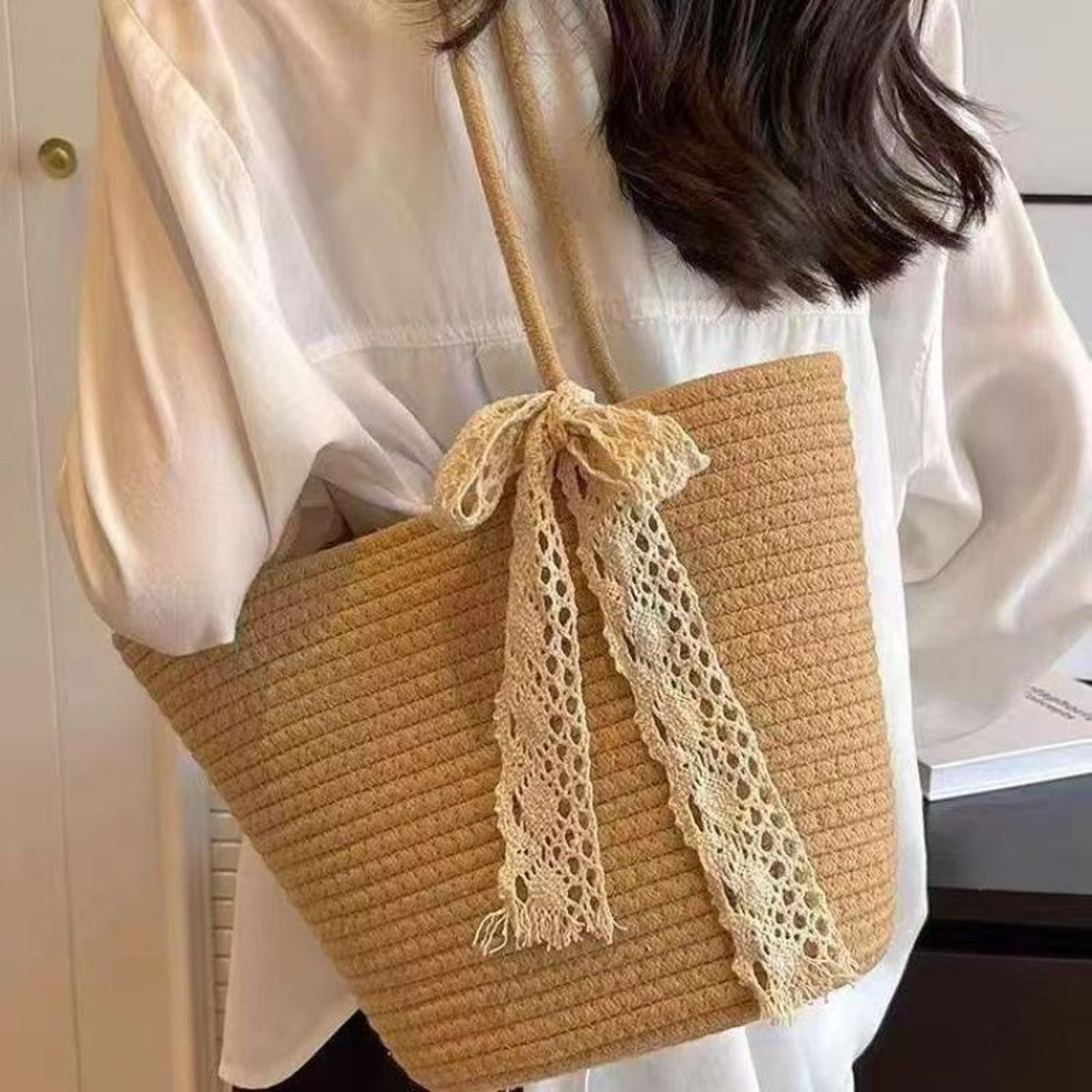 French Style Straw Woven Tote Bag - Large Capacity Beach Vacation Shoulder Bag and Casual Commuter Purse – view 7