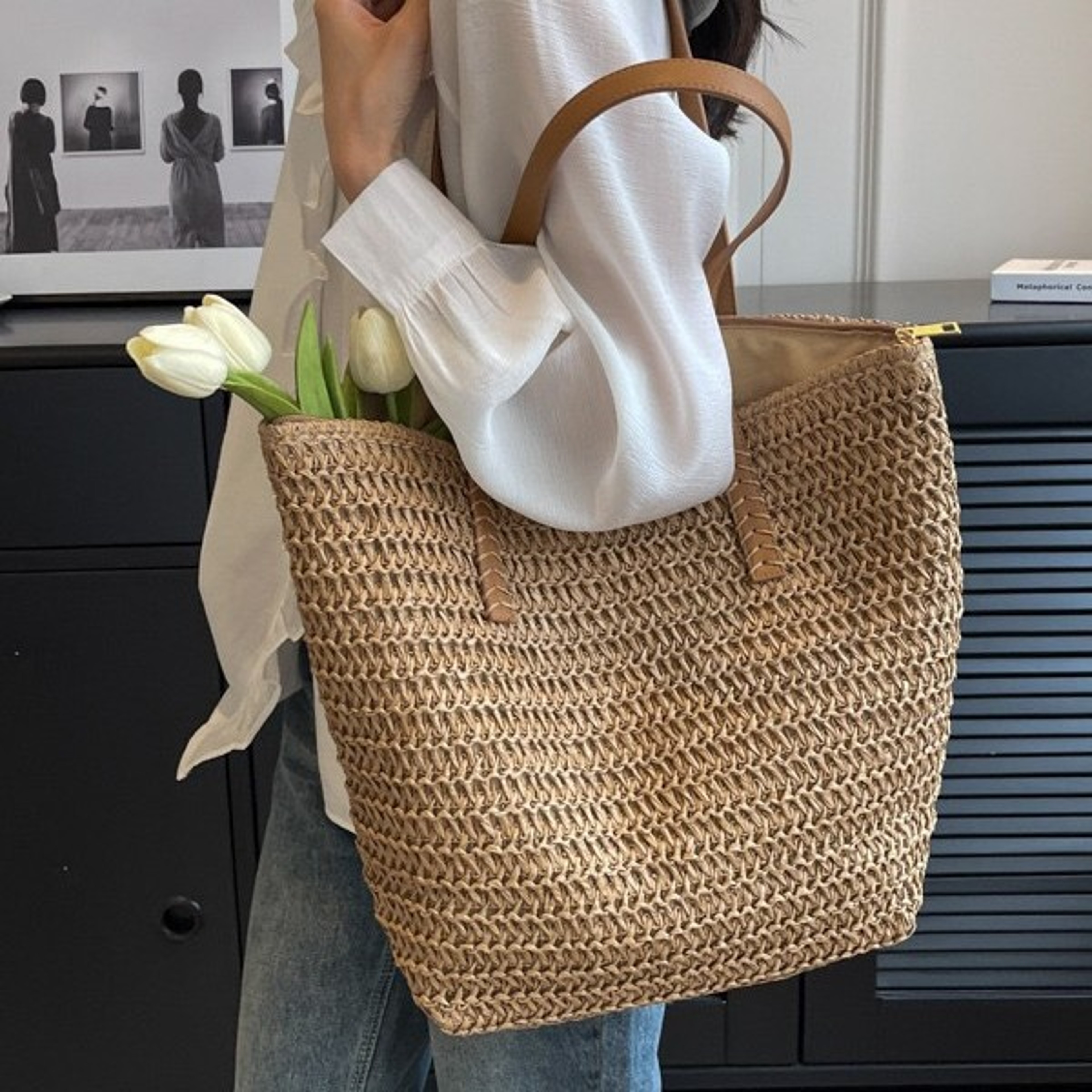 Aura Summer Straw Tote Bag  Versatile Woven Shoulder Bag For Beach Vacations And Daily Commuting 2