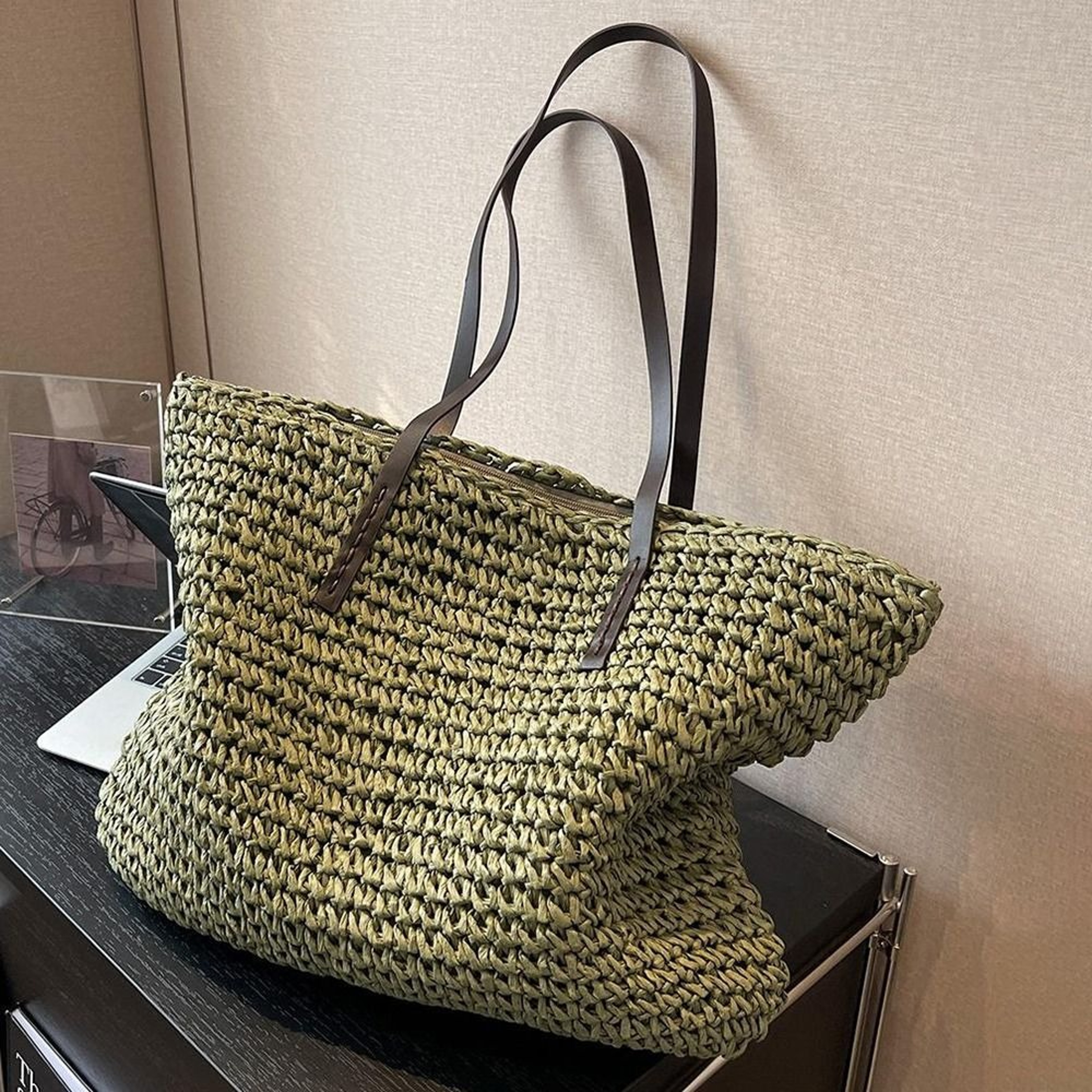 Handwoven Summer Straw Tote Bag - Large Capacity Beach and Travel Shoulder Purse – view 7
