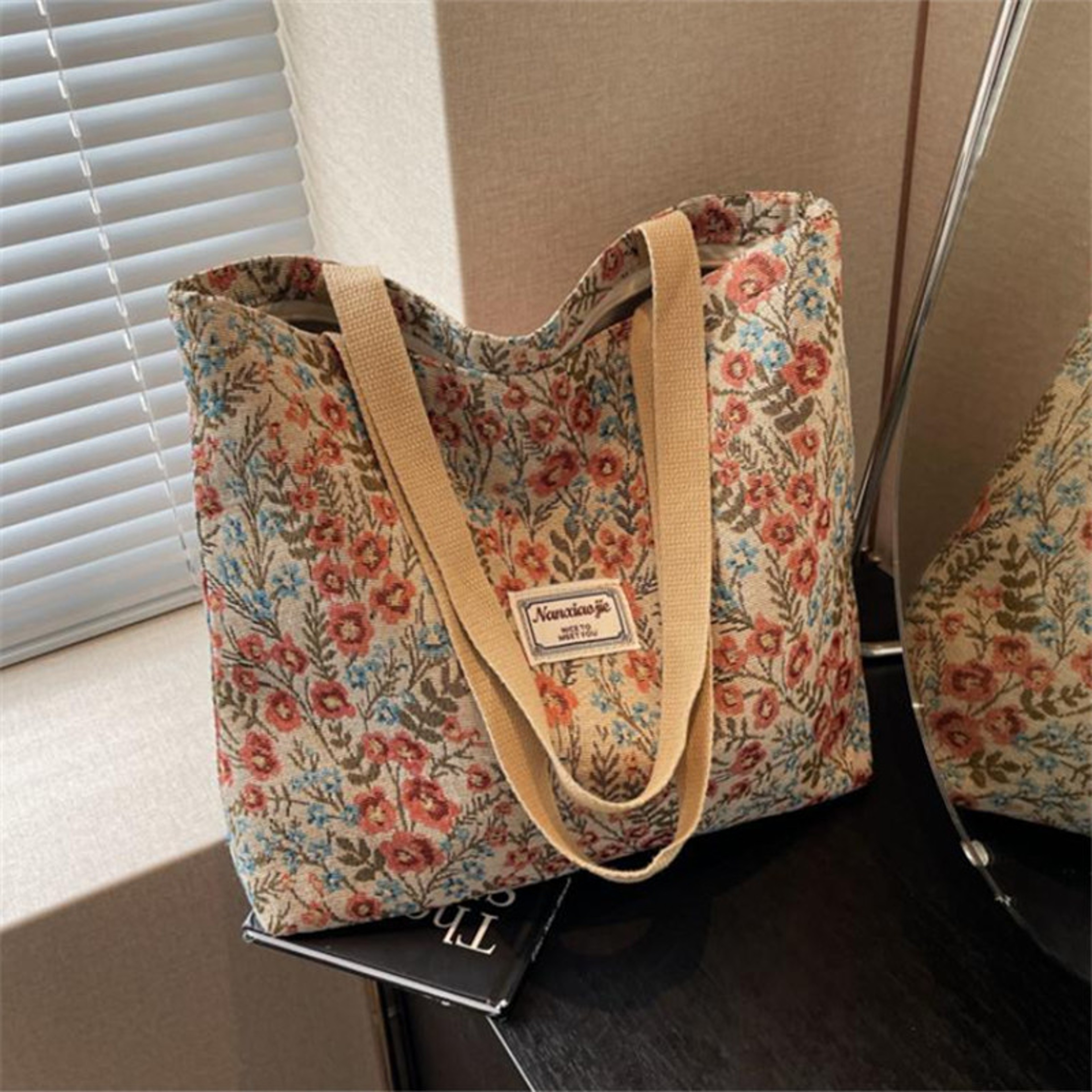 Embroidered Floral Canvas Tote Bag Delicate Blossom Shoulder Purse for Women – view 5