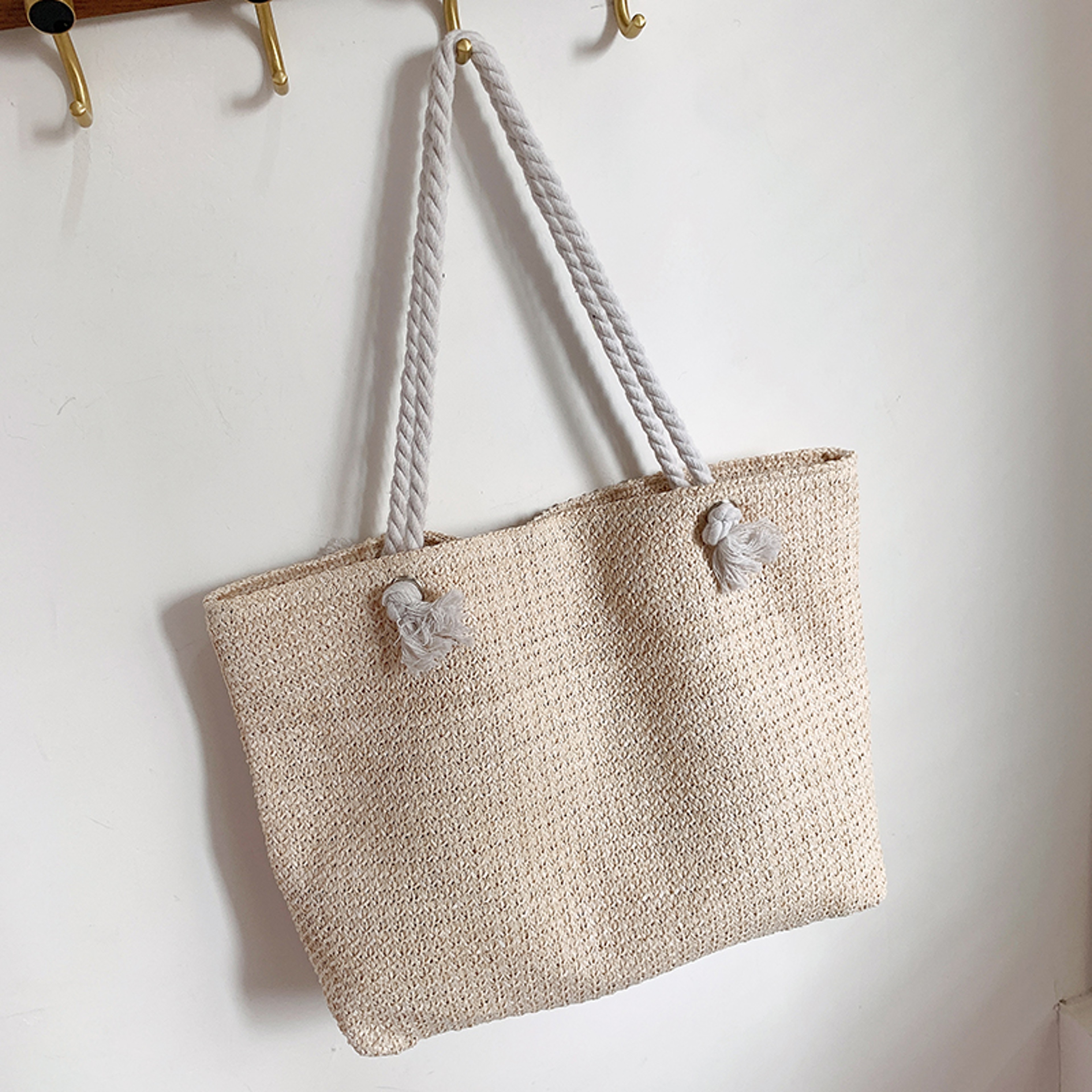 Handmade Woven Straw Bag Womens Summer Large Capacity Shoulder Bag 3