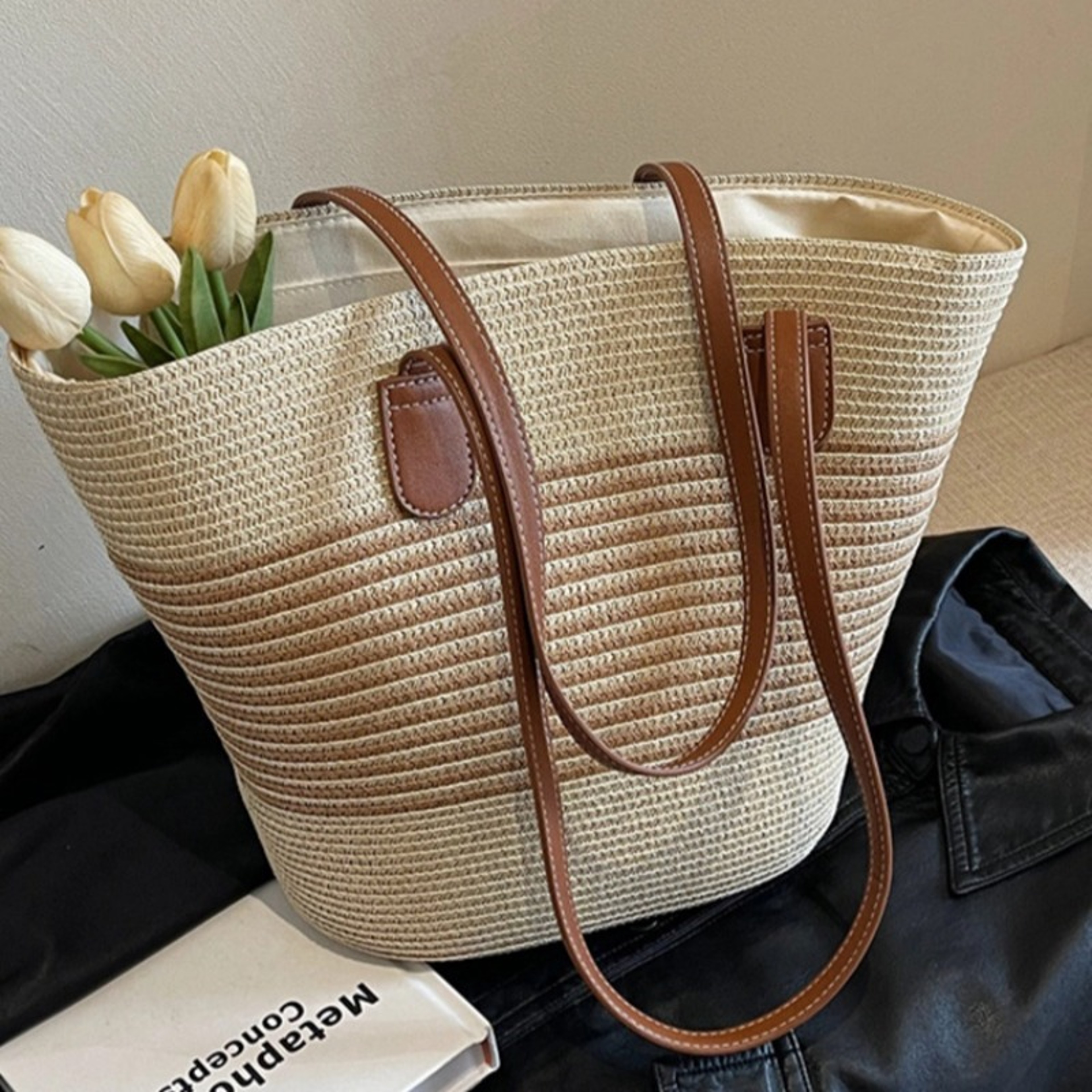 Large Capacity Straw Beach Bag for Women Summer Vacation Shoulder Tote – view 1