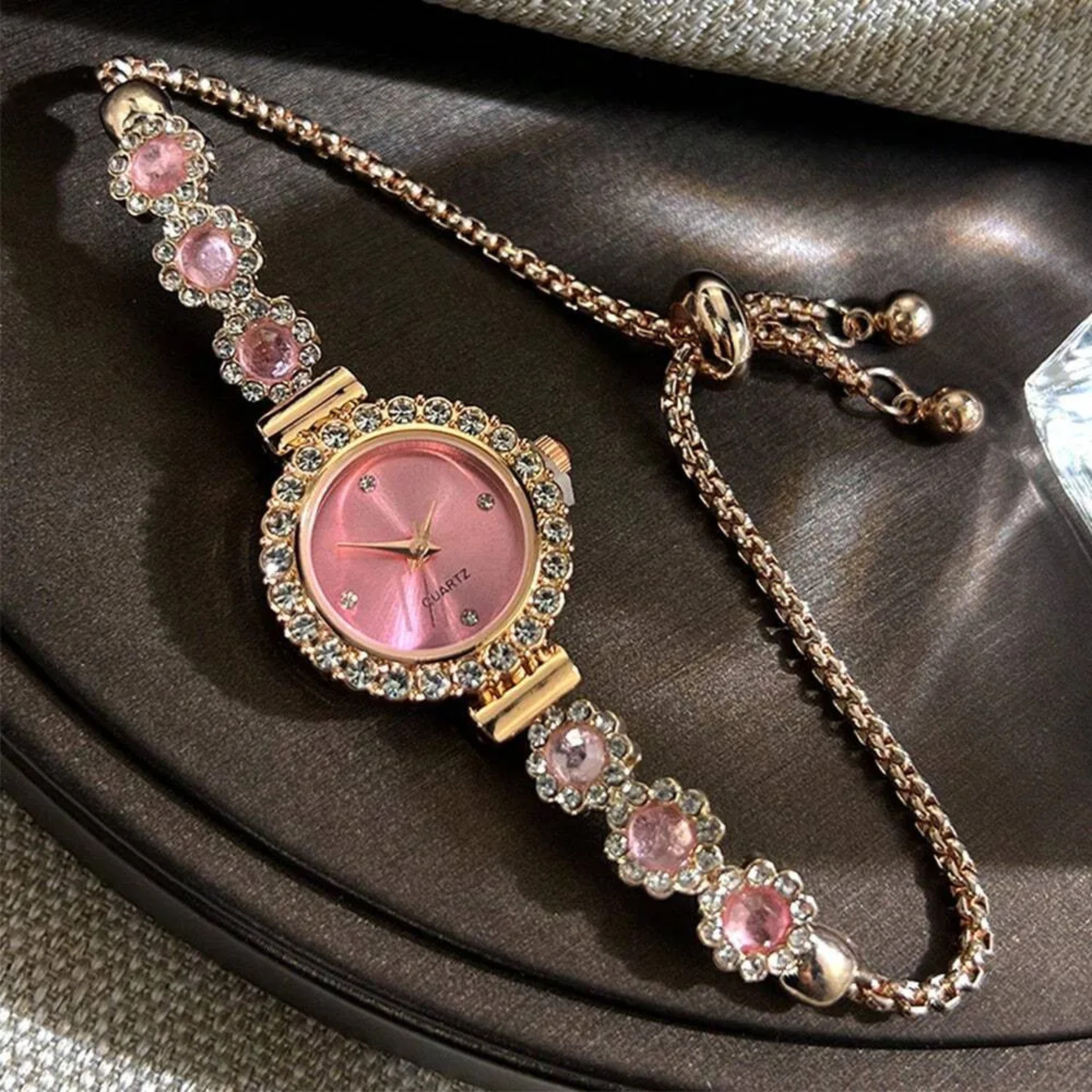 Elegant Floral Rhinestone Bracelet Watch for Women Crystal Dress Wristwatch – view 1