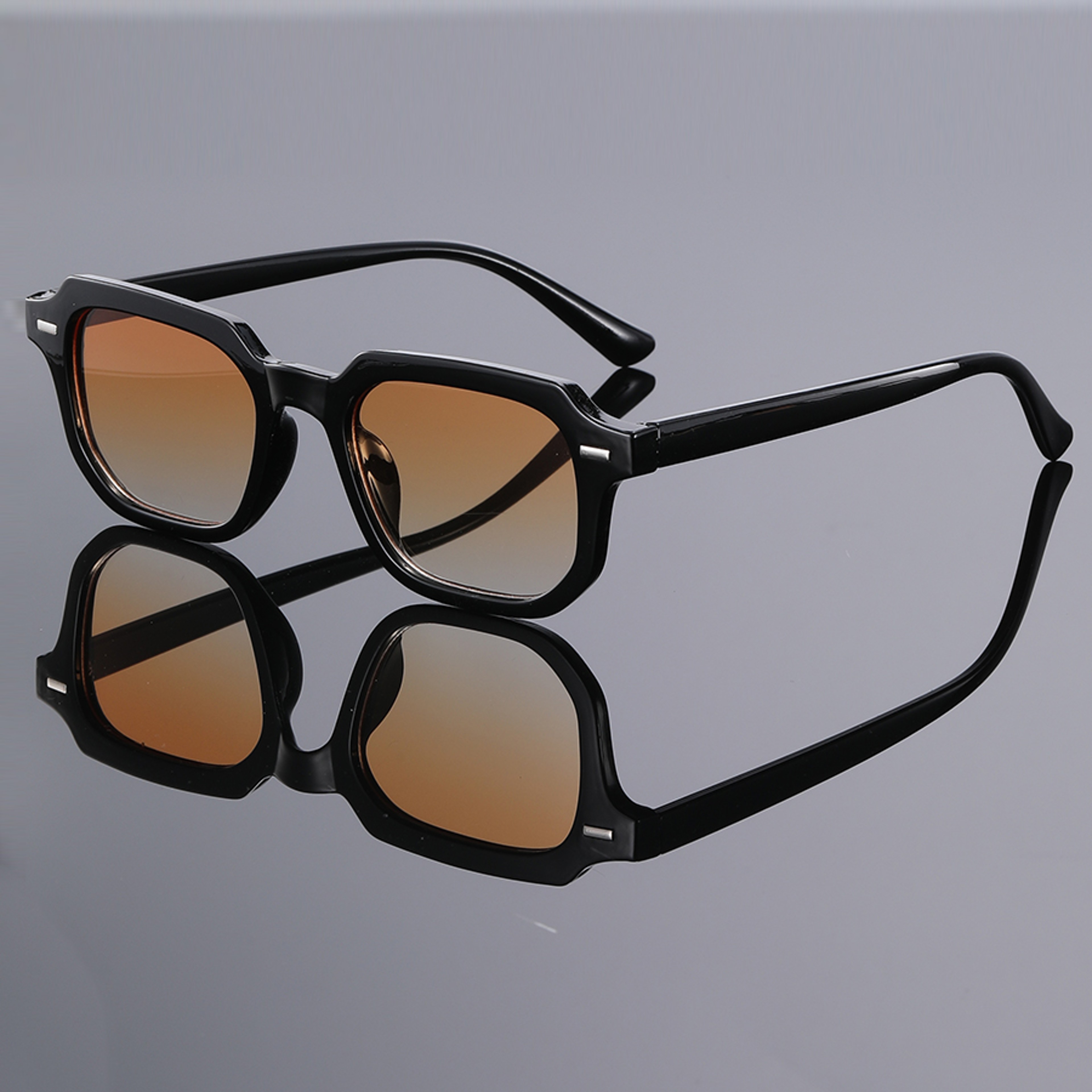 Y2K Square Sunglasses Retro Rivet Street Style Fashion Glasses 5