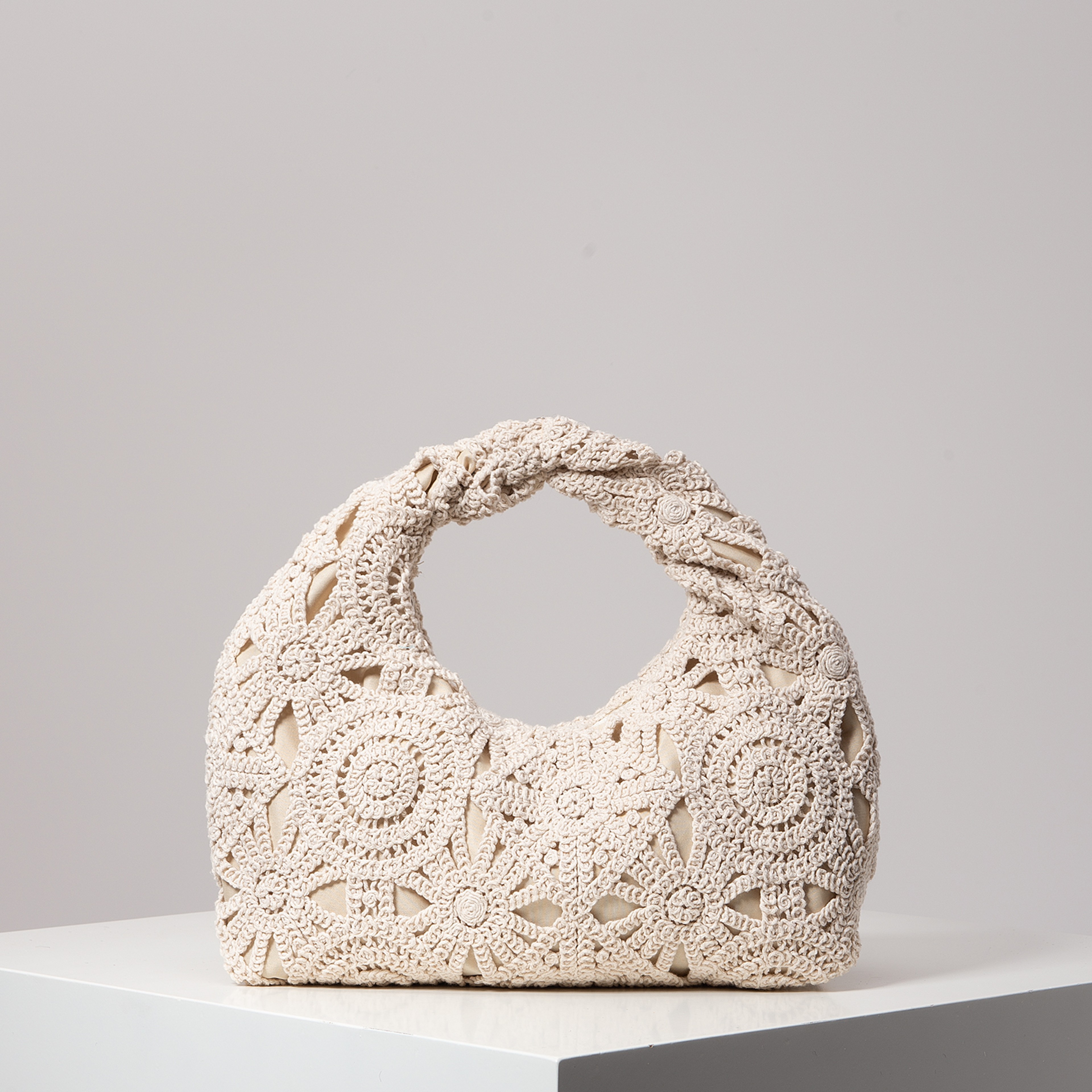 Boho Beach Bag HandWoven Crochet Tote Bag For Summer Travel 0