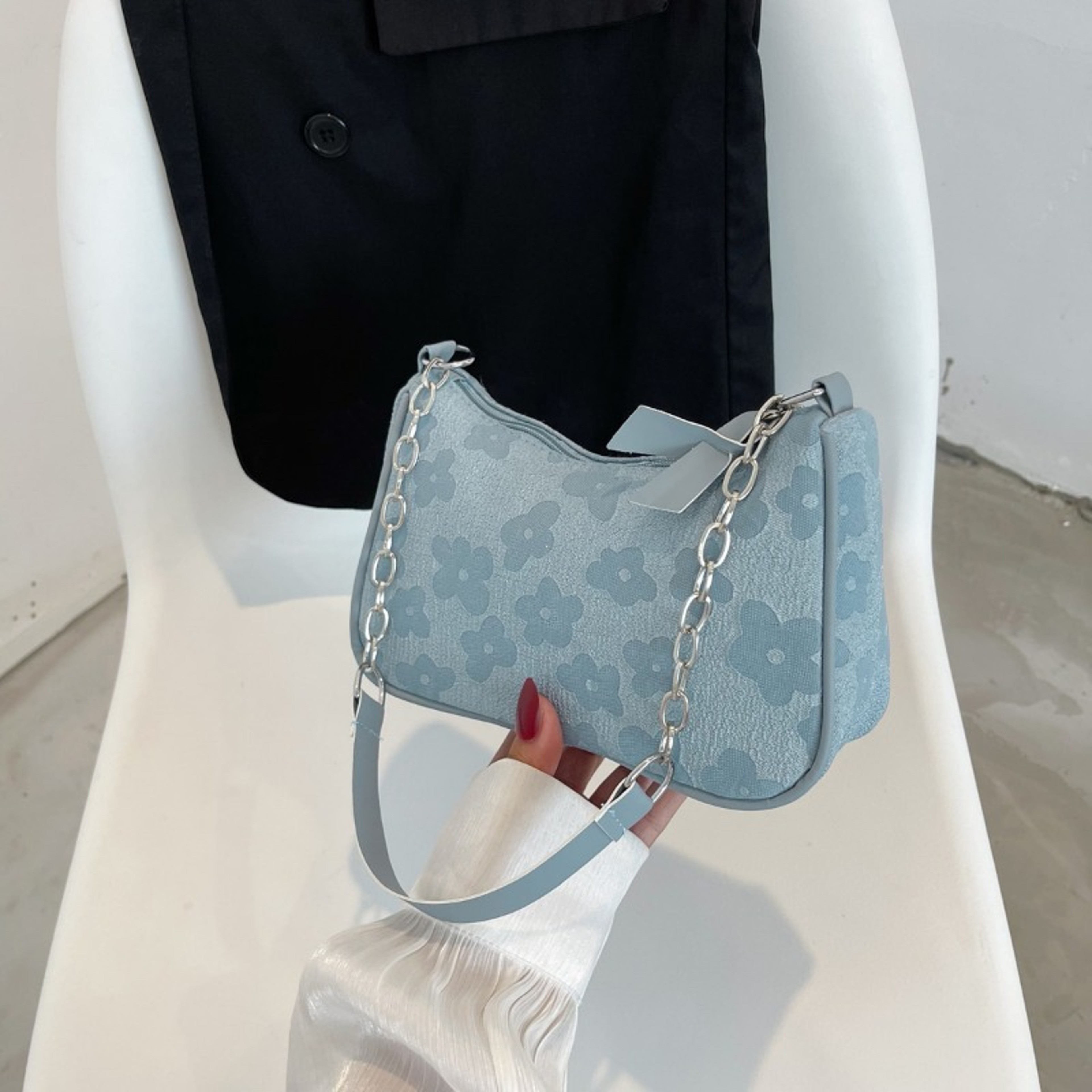 Chic Felt Shoulder Bag for Women - Versatile Casual Underarm Bag and Crossbody Purse – view 7