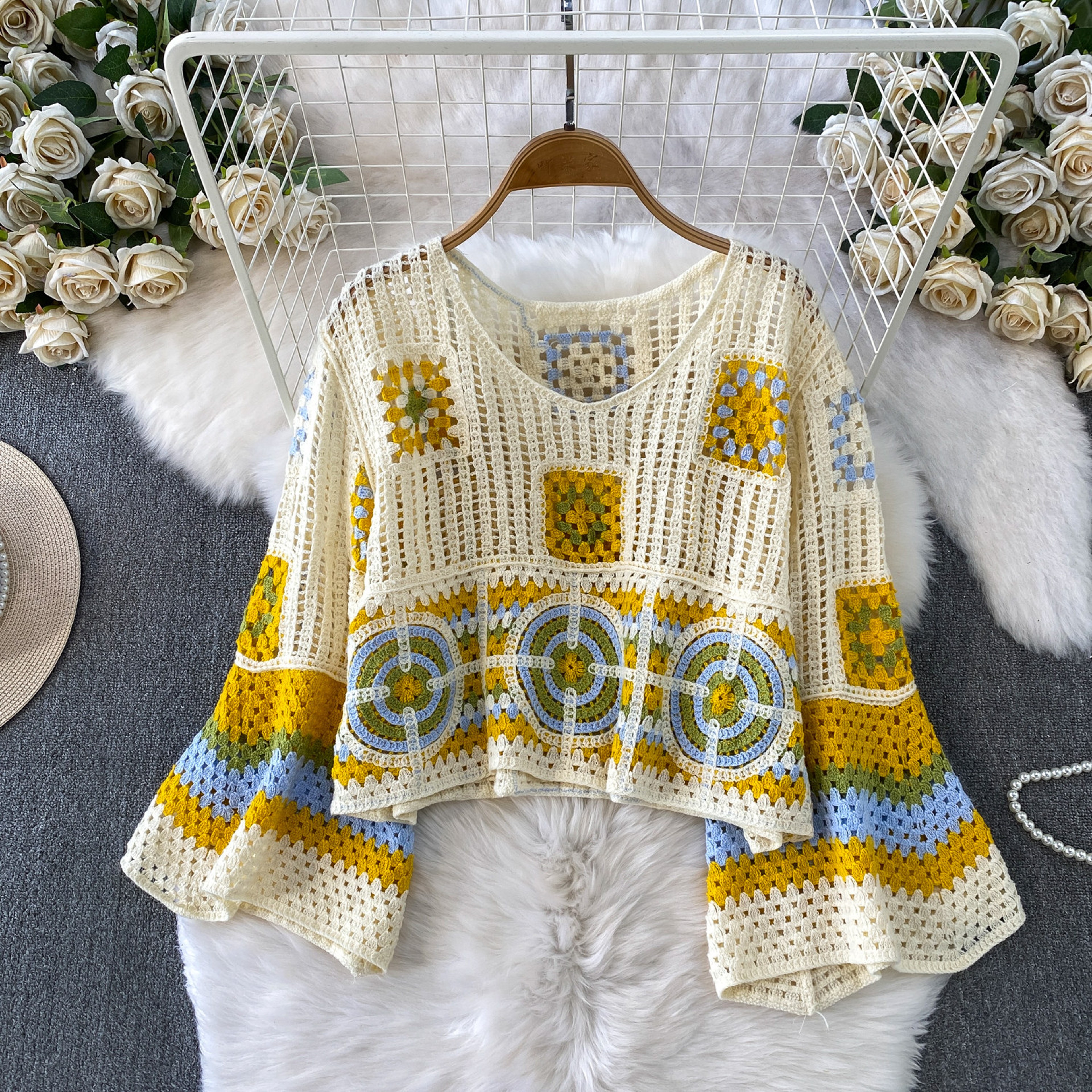 Retro Boho Granny Square Crochet Crop Top Sweater – view 3